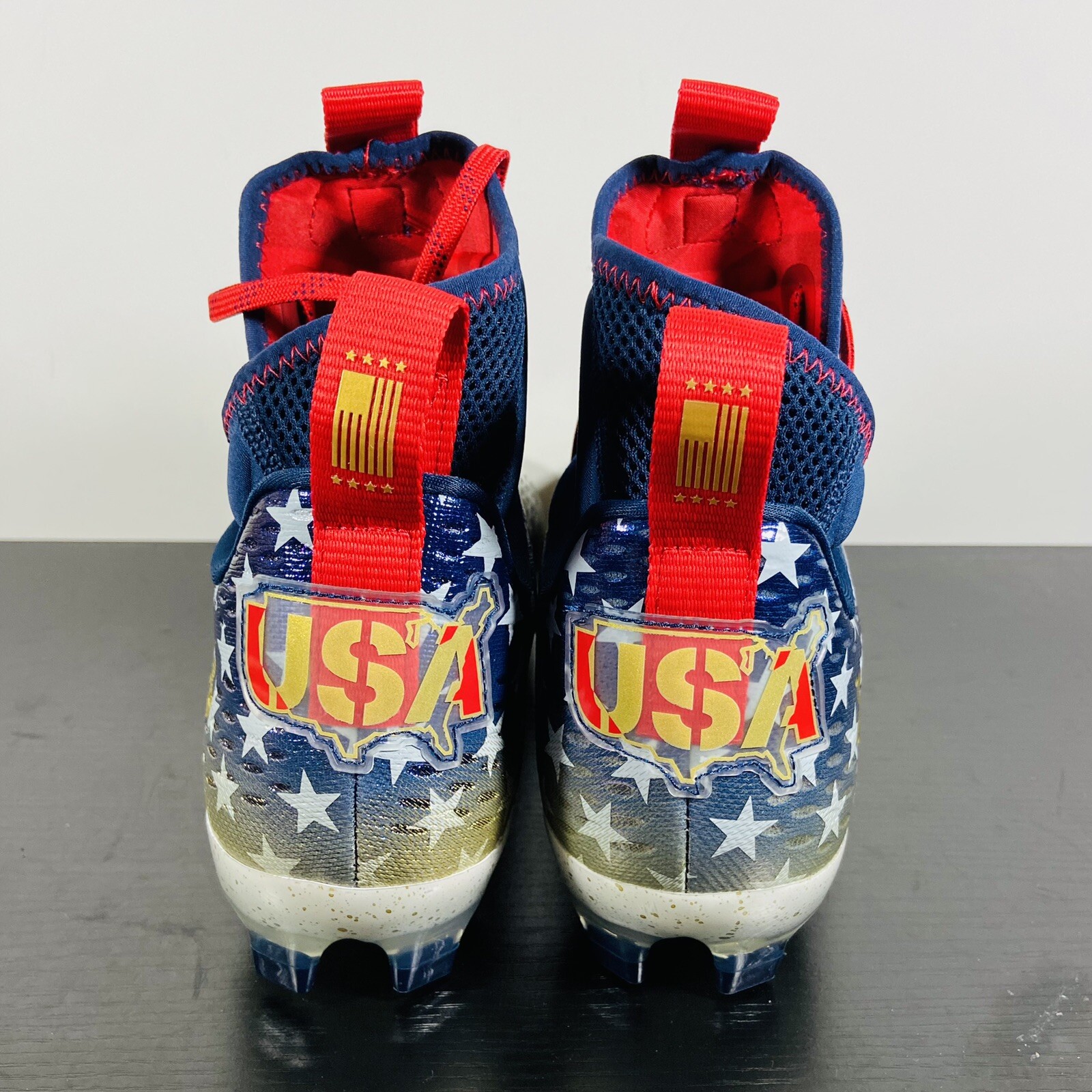 Under Armour Spotlight Lux MC LE USA FREEDOM Troops Football Cleats 3025366 100