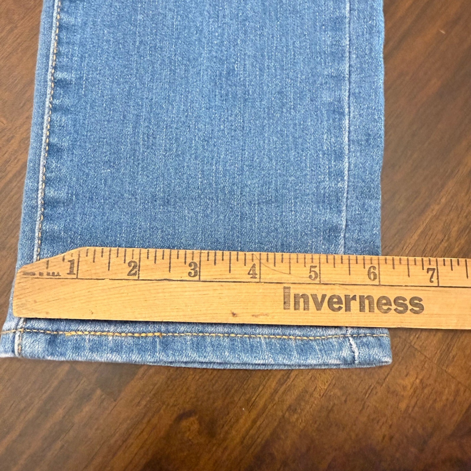 Levis 311 Shaping Skinny Jeans Blue Mid Rise Stellar Stretch 34 (36×30)