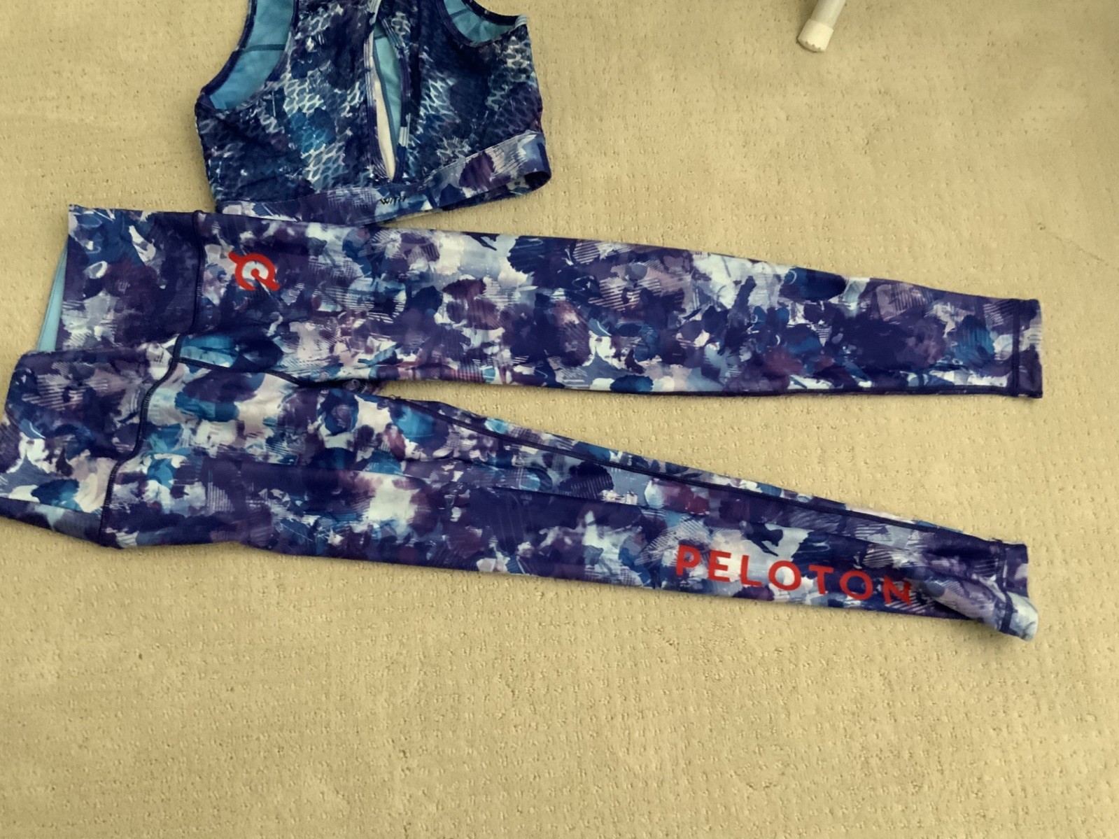 Peloton Blue Moves 2pc Matching Bra & Reversible Legging Set New Medium