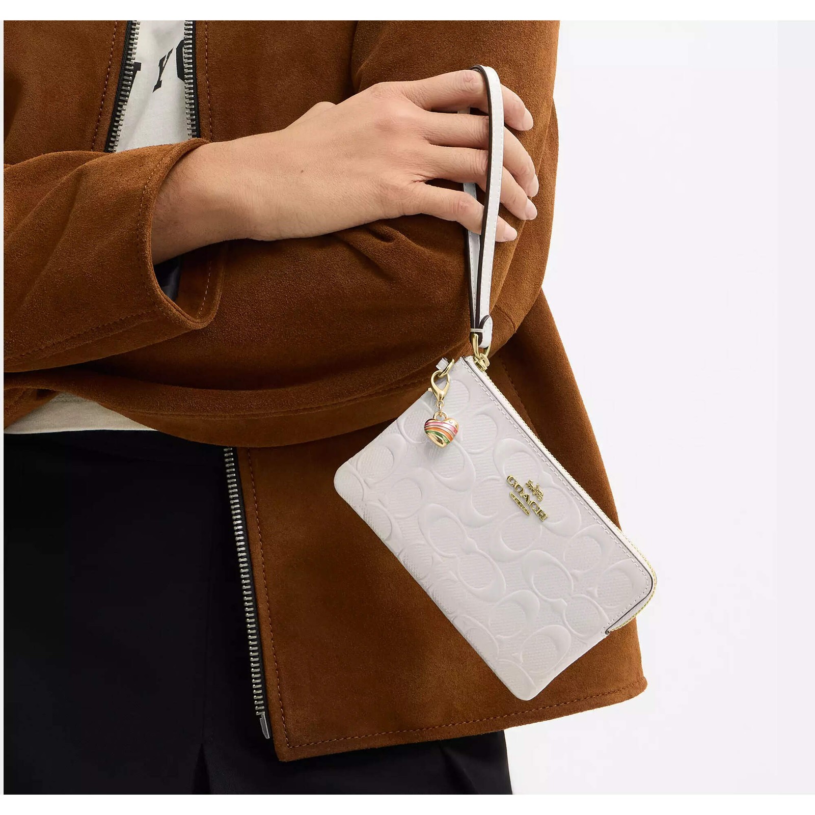 Coach Women’s Wristlet Pebble Leather Corner Zip, Gold/Chalk CP483 CHK