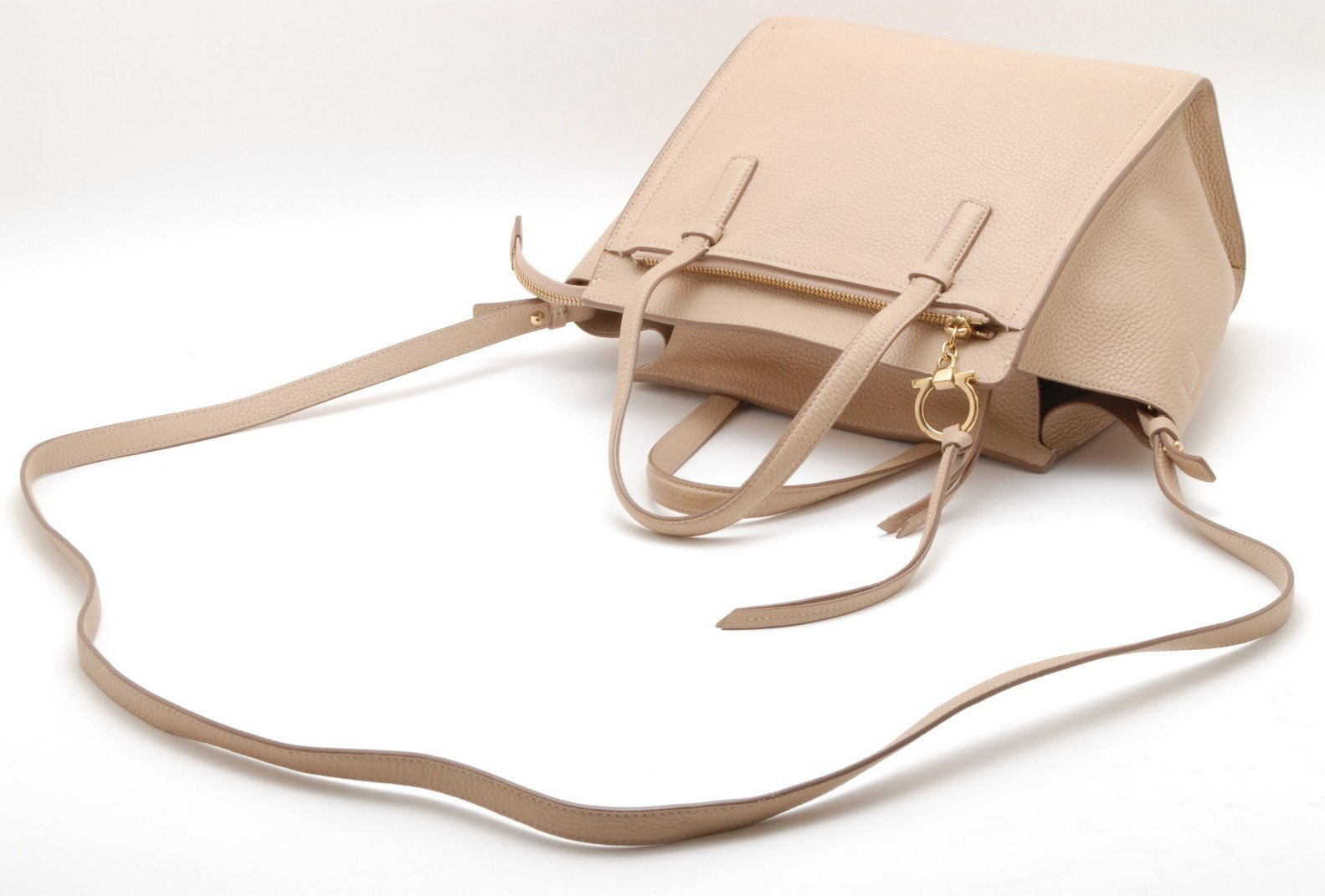 Salvatore Ferragamo Shoulder Hand Bag AMY Gancini Leather Pink Beige