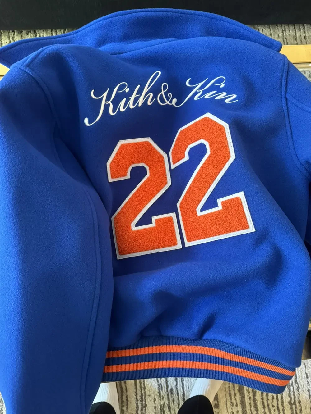 Kith & Kin x New York Knicks Premium Wool Varsity Jacket – Royal Blue