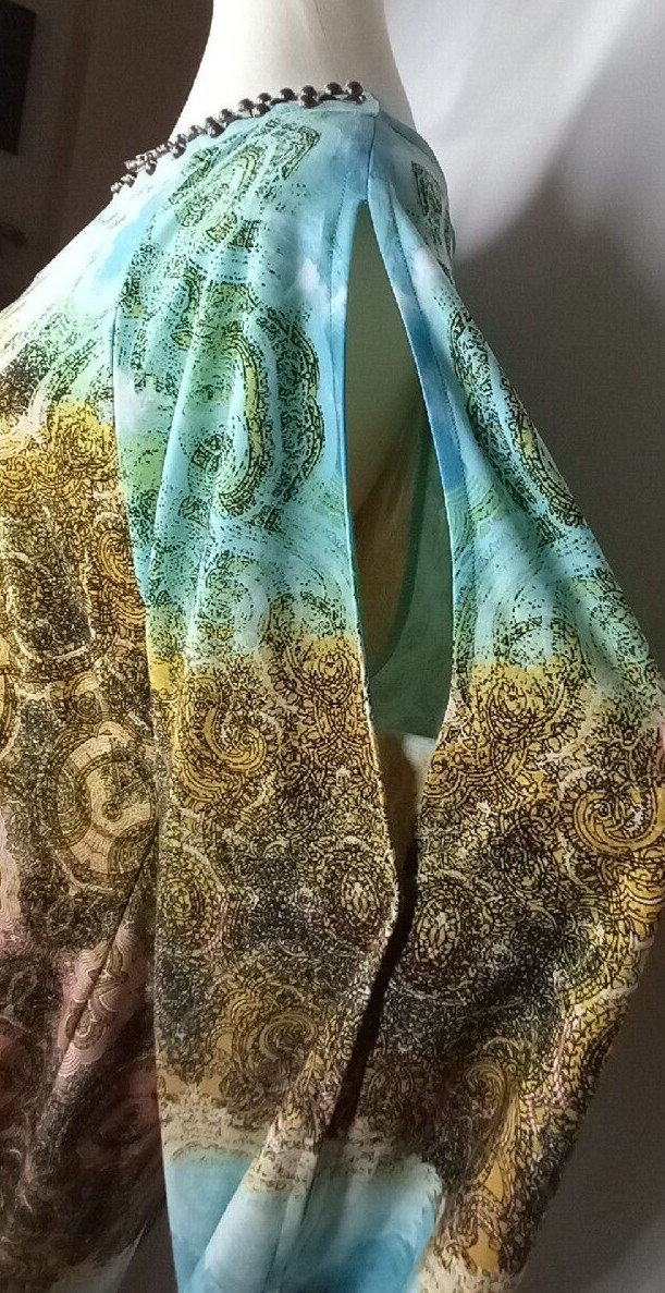 Chico’s 3 Blue Beaded Collar Keyhole Cold Shoulder Long Sleeve Knee Length Dress