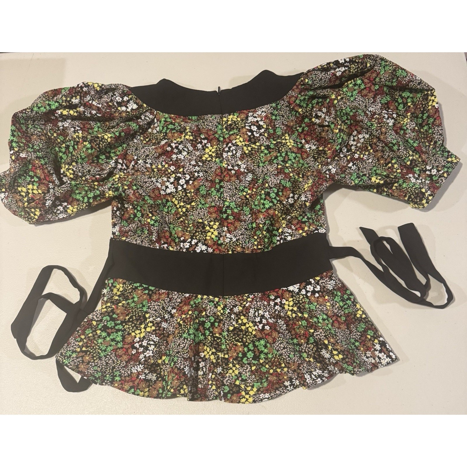 Ted Baker Women’s Floral Blouse Multicolor, Short Sleeve, Size 2