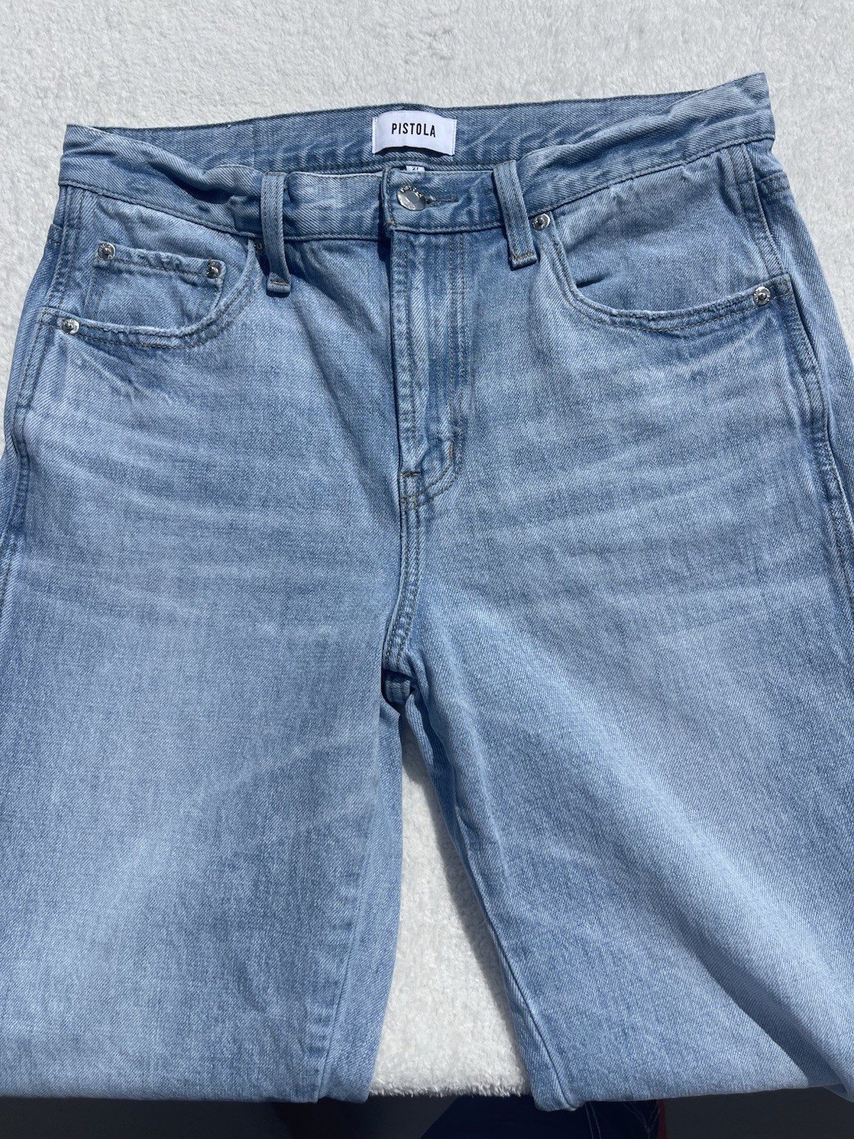PISTOLA Women’s Blue Light Wash Straight Fit Frayed Hem 5-Pocket Jeans size 27