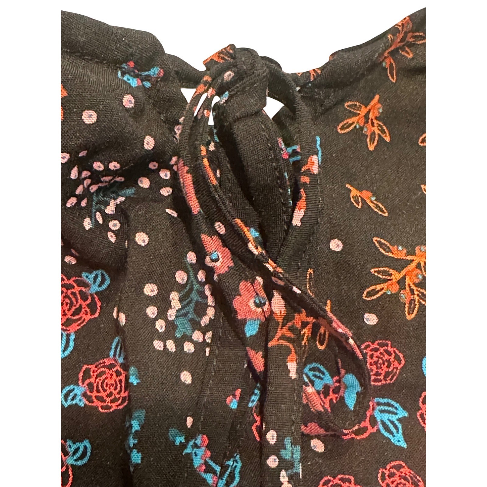 Torrid Women 2 2X Black Floral Challis Sweetheart Peplum Top Ditsy Patch Print