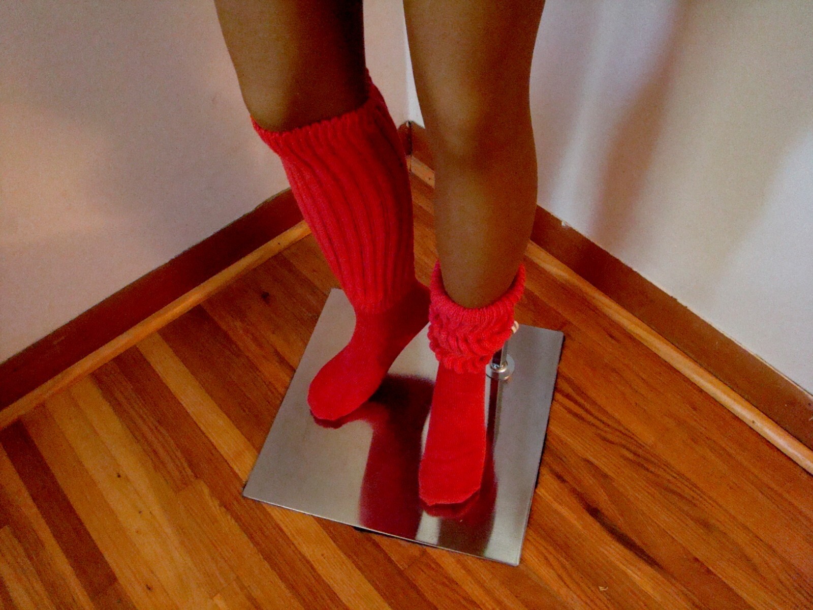 Slouch Socks Scrunch Calf to Knee Workout Long Hooters Uniform run walk warm new