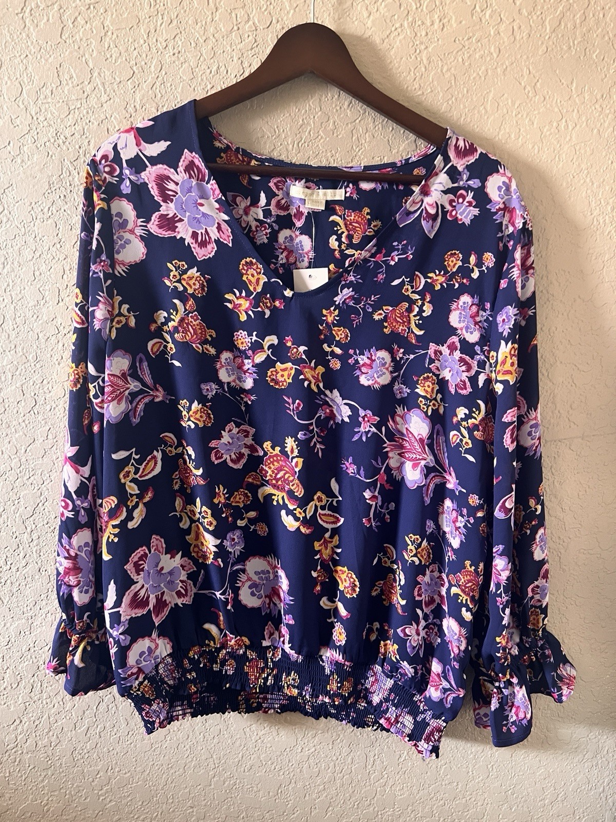 Cooper & Ella Womens PULLOVER BLOUSE V-Neck Bell Sleeve Navy Multi Floral