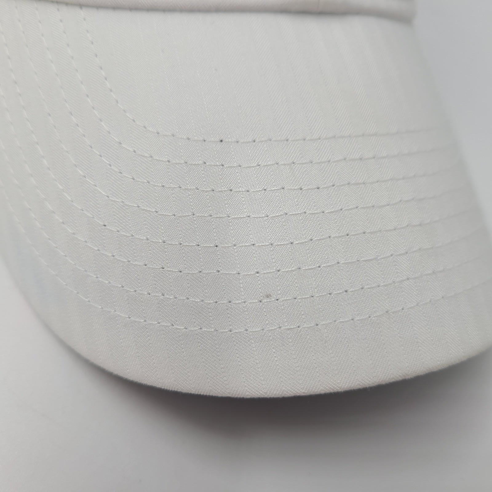 Nike Hat Strapback White Legacy91 Dri-Fit Golf Swoosh Logo Outdoors Casual Men