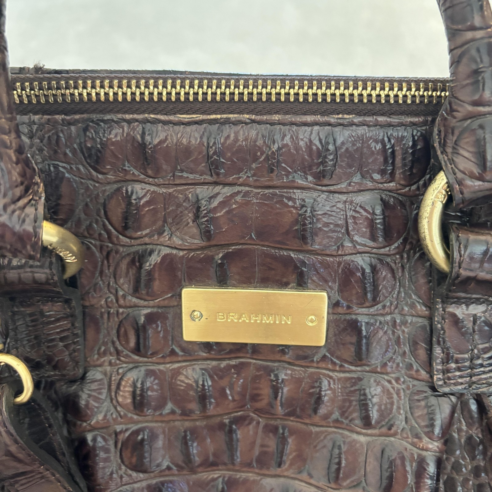 Brahmin Croc Embossed Satchel Crossbody Bag Womens Medium Brown Leather Classic