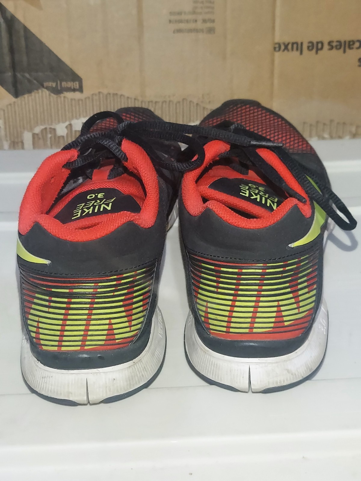 Nike Free 3.0 Men’s 11.5 Hyper Red Black Neon Green Running Shoes