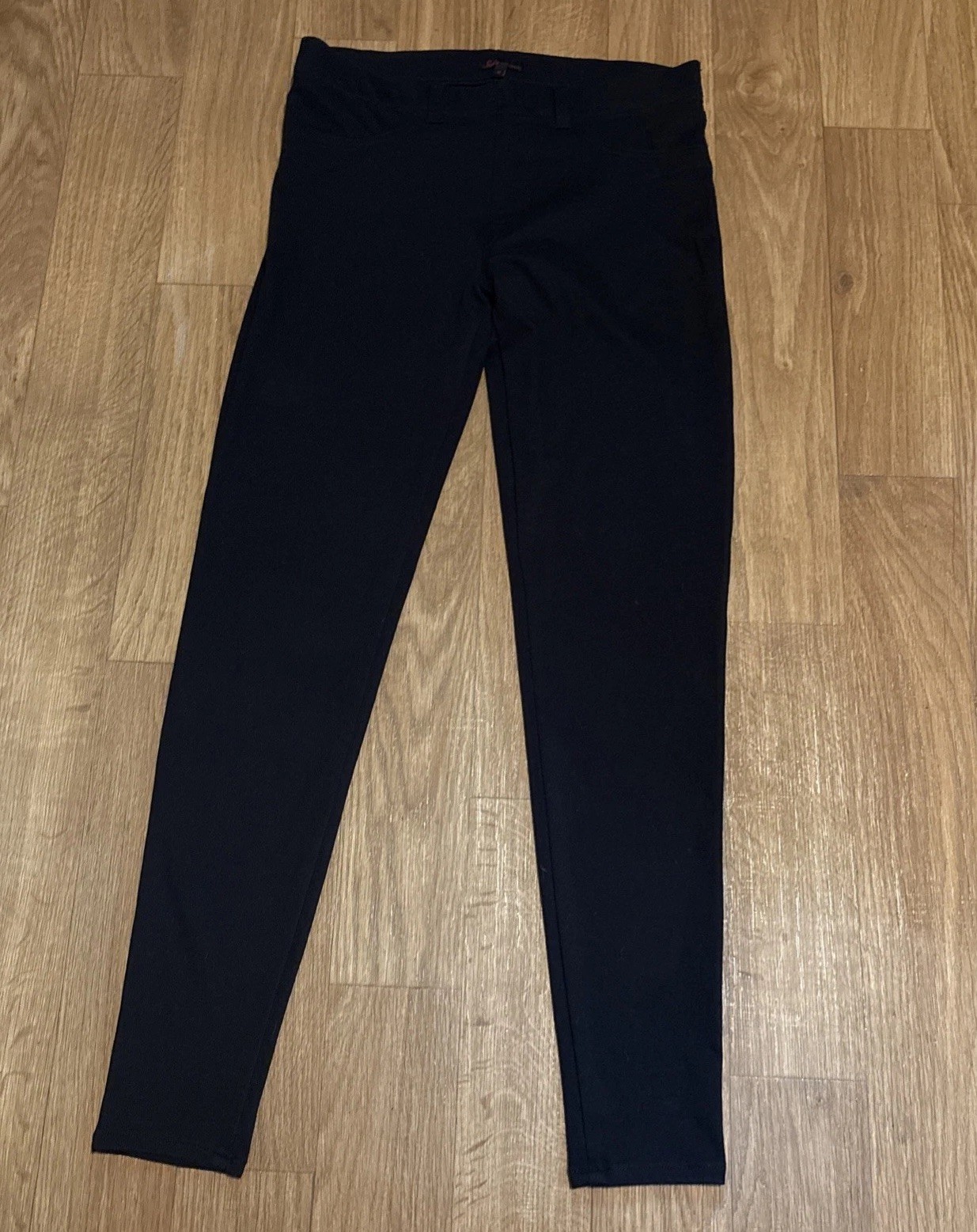 Sofia Vergara Leggings Women’s Black Size M NWOT
