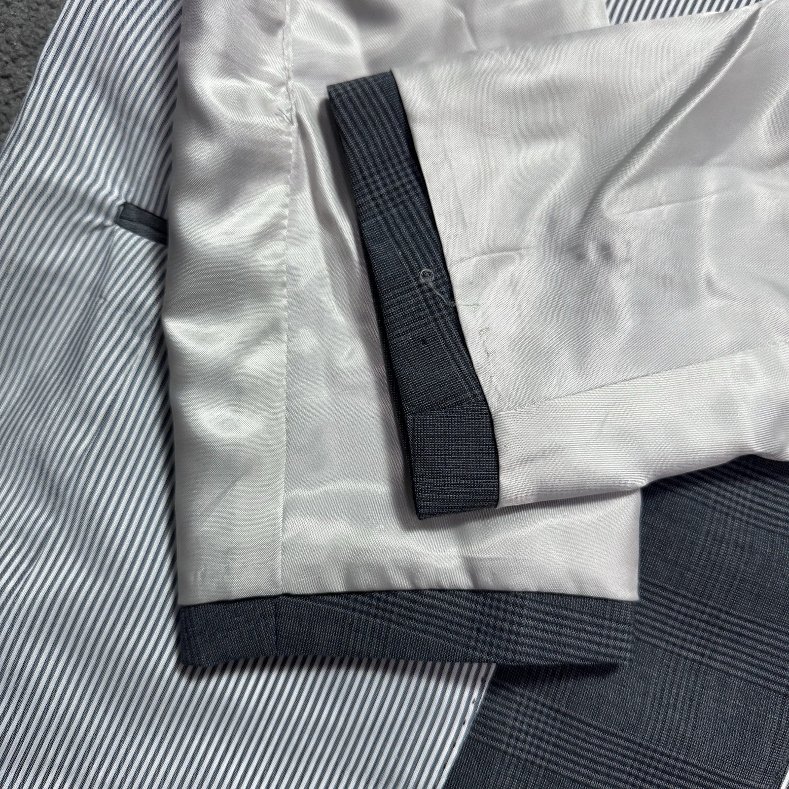 Todd Snyder Mayfair Fit Wool Glen Plaid Sport Coat Blazer Gray 36S Made USA