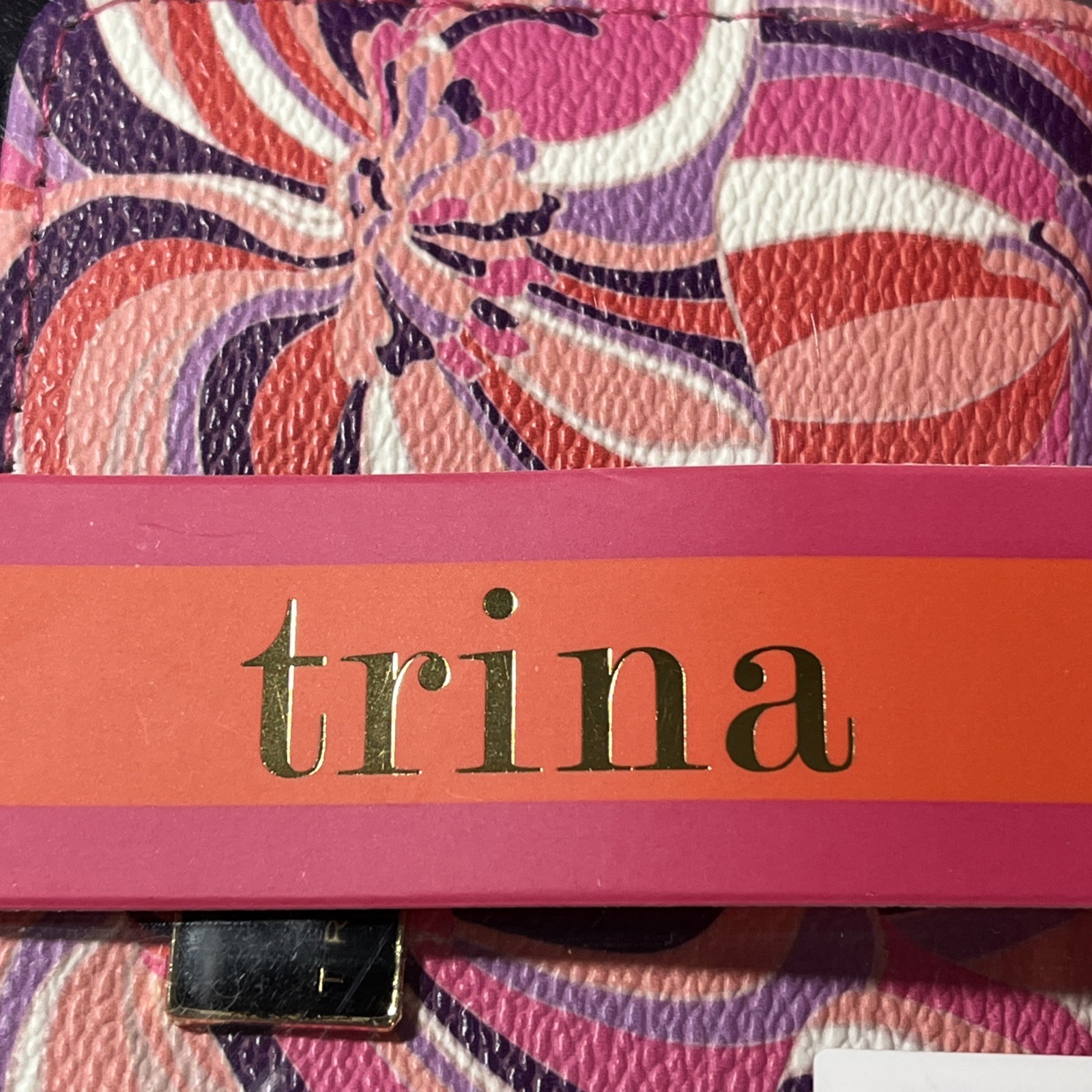 Trina Turk Small Zip Around Wallet Sea Anemone New With Gift Box Vegan Leather