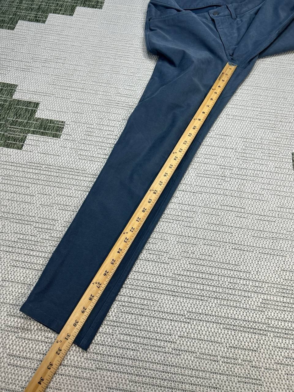 Lululemon ABC Slim Utilitech Pants Mens 30 Blue Logo Mid Rise Abrasion Resistant