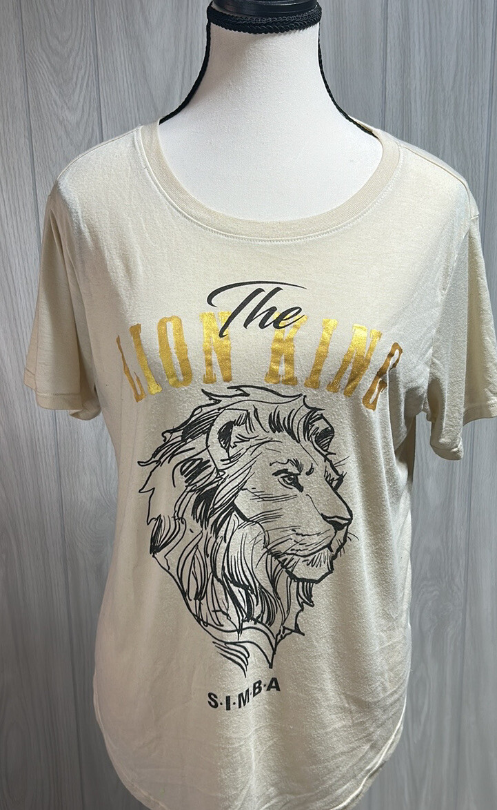 Disney The Lion King short sleeve shirt size XL (15-17) juniors
