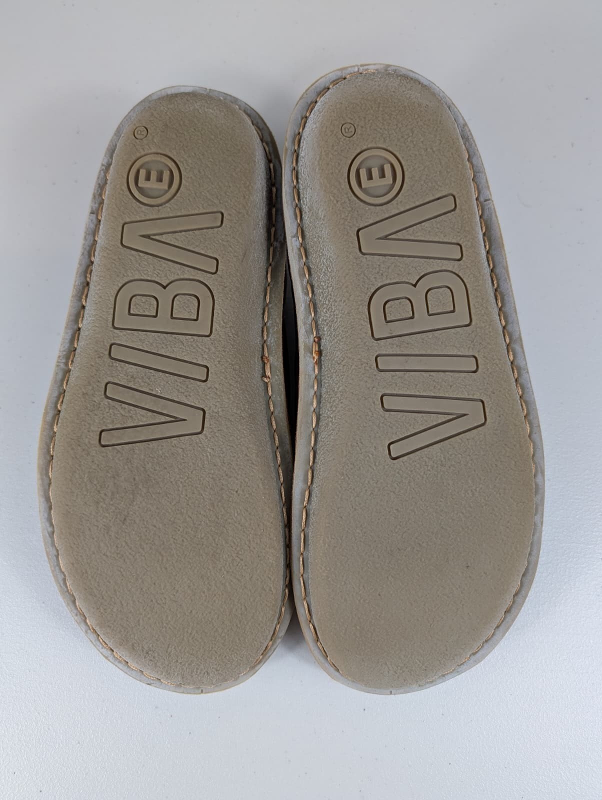 VIBAe Zuma brown leather shoes unisex W12 M9