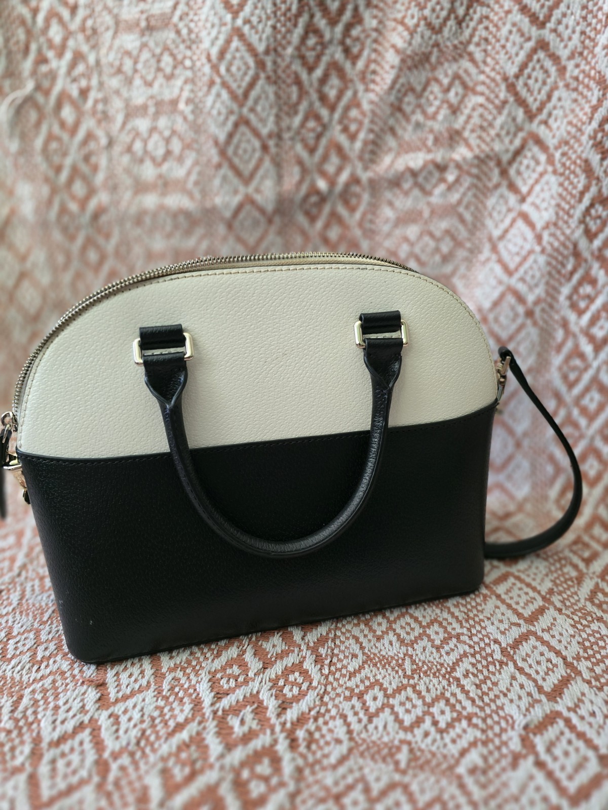 Kate Spade Black and White purse Grove Street Carli satchel crossbody