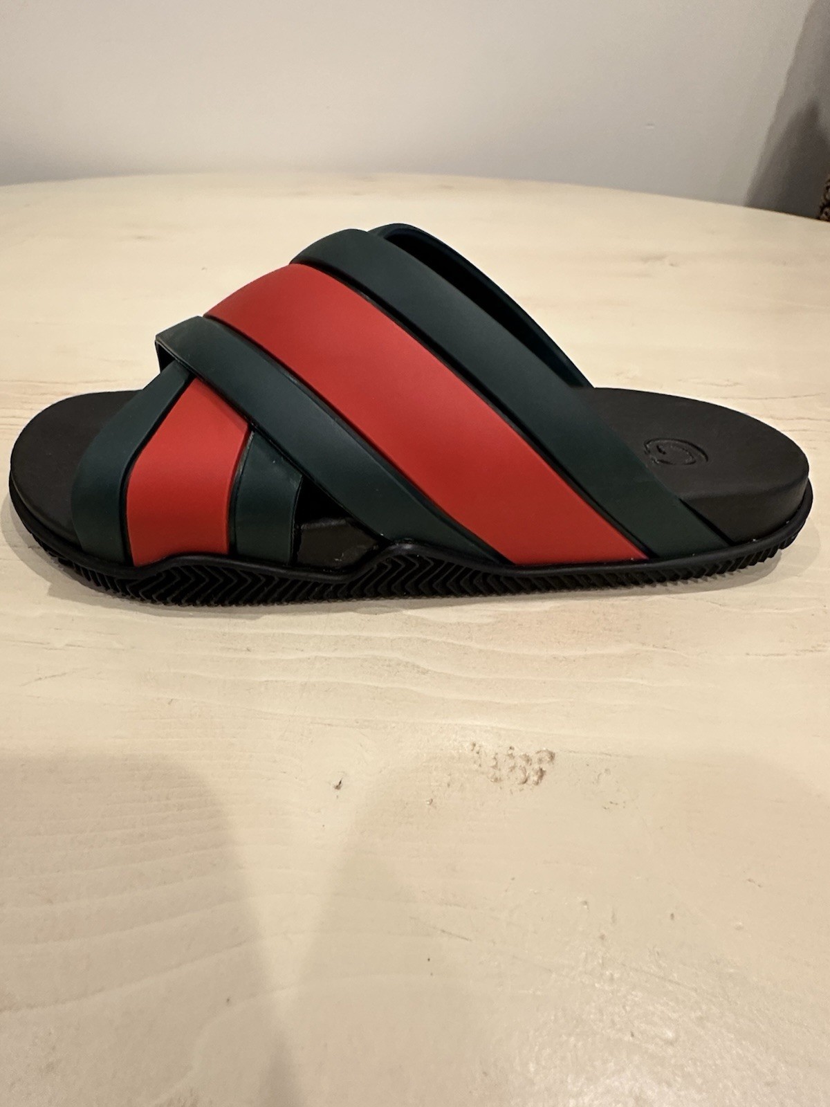 Gucci Web Stripe Rubber Slide Sandals Red Green COA GG Logo Women’s Size 5 35eu