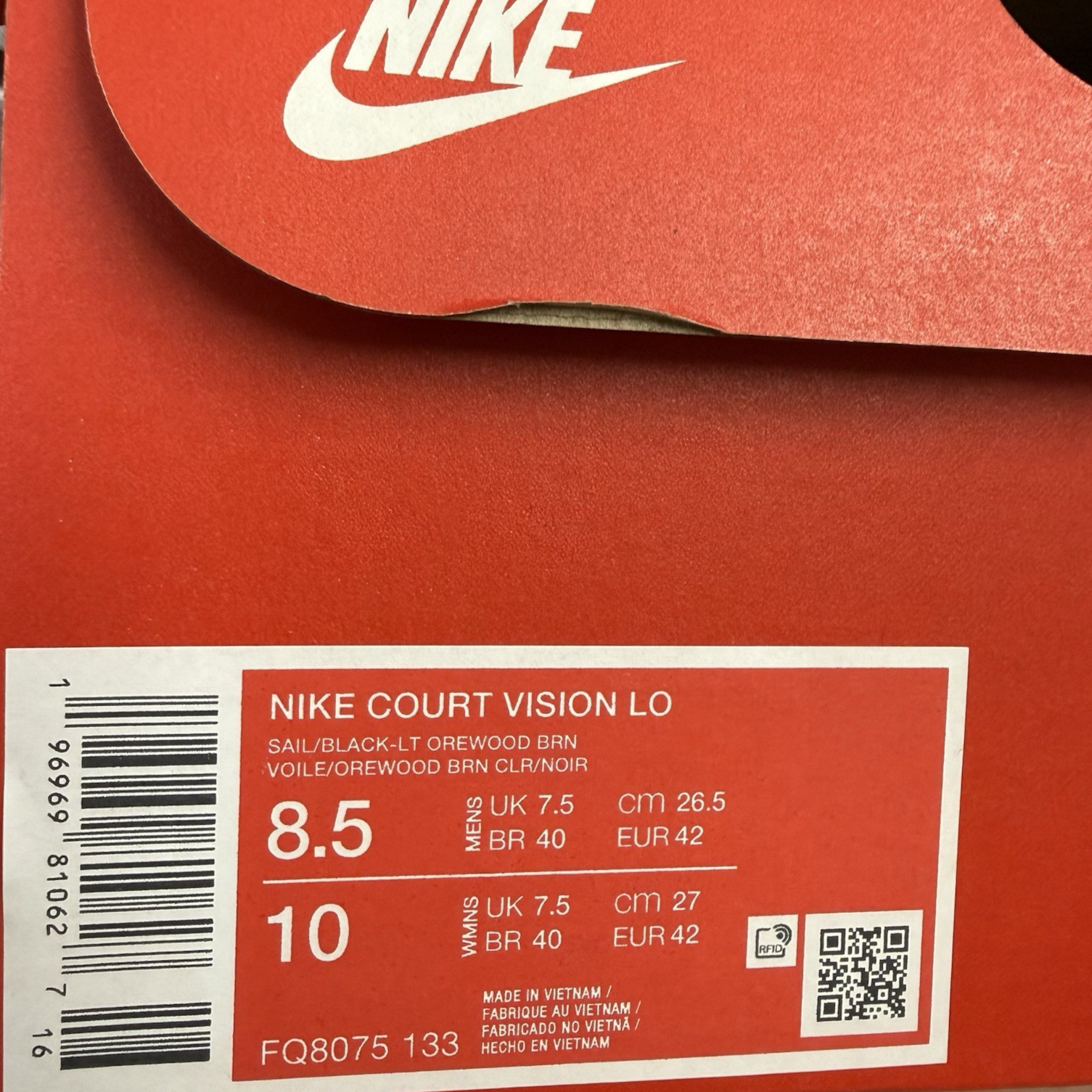 Nike Men’s 8.5 / 10 Women’s Court Vision Lo Sneakers FQ8075-133 Sail/Black/Gum