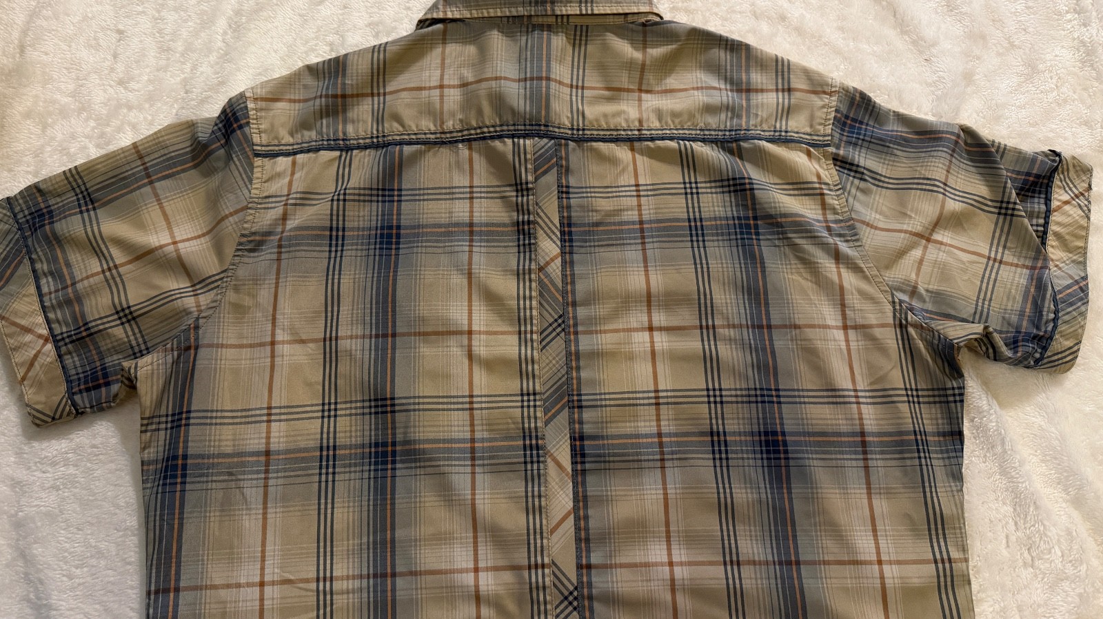 KÜHL Elüxur Men’s Medium Plaid Short Sleeve Outdoor Shirt