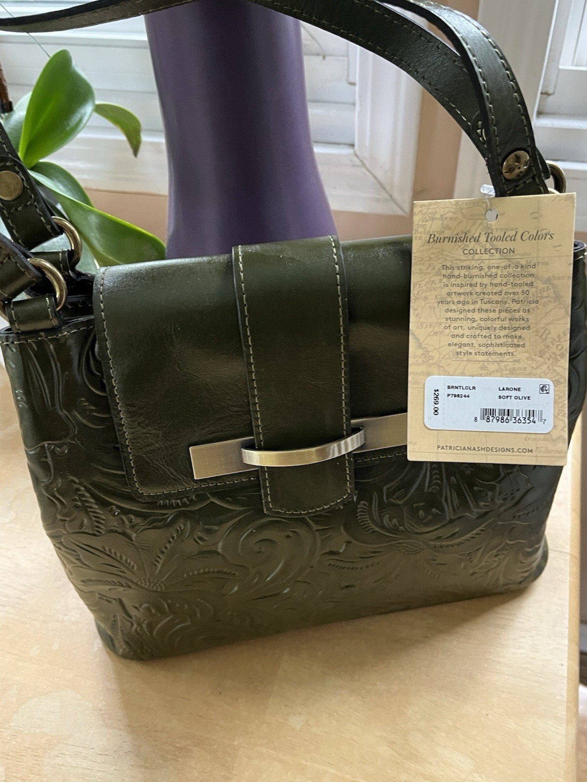 Patricia Nash Larone Soft Olive