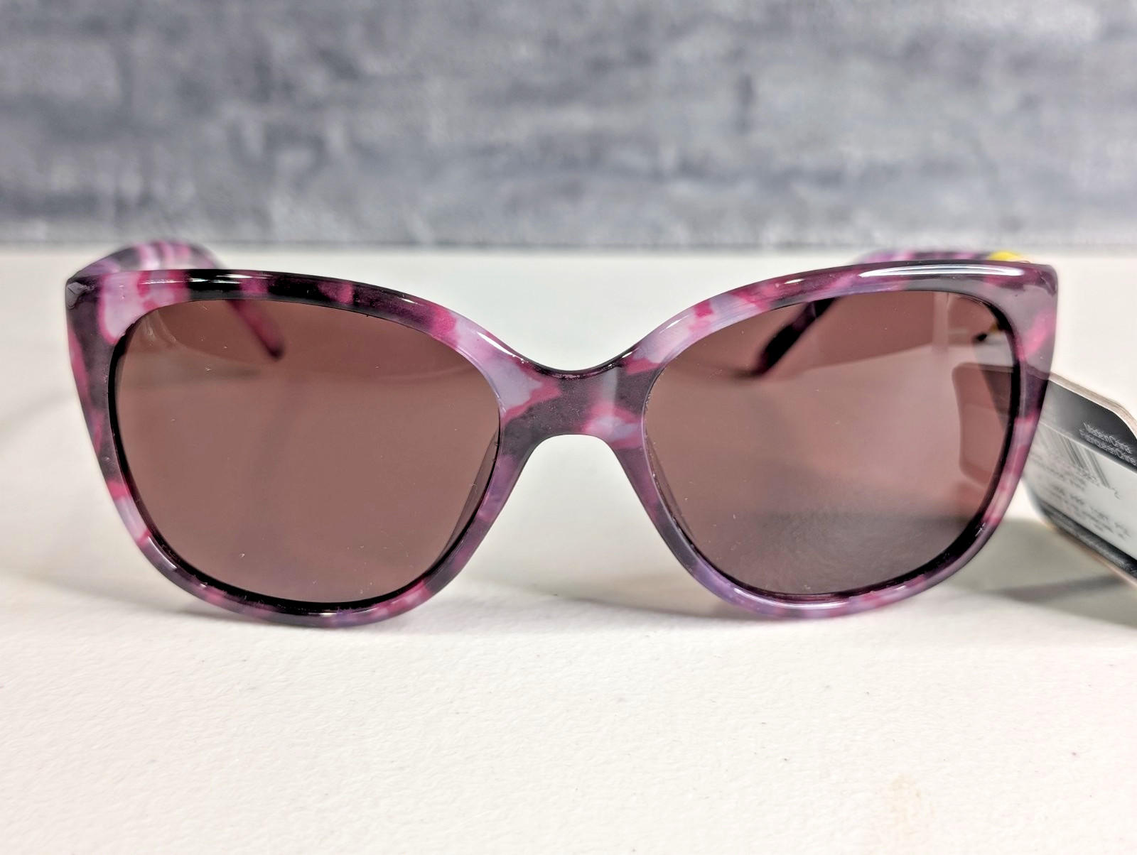 Foster Grant Sunglasses Womens Purple Tortoise Oval Designer Polarized Blemished