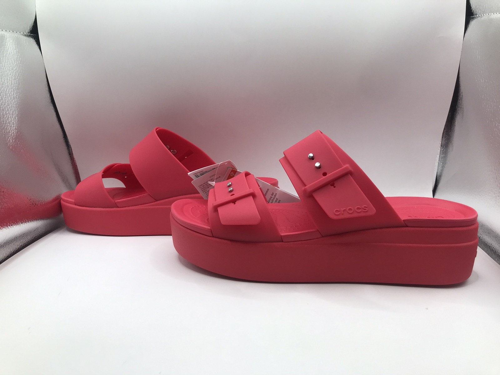 WOMEN’S CROCS WATERMELON RED BROOKLYN BUCKLE LOW WEDGE SLIDE SANDAL SIZE 10 NWT