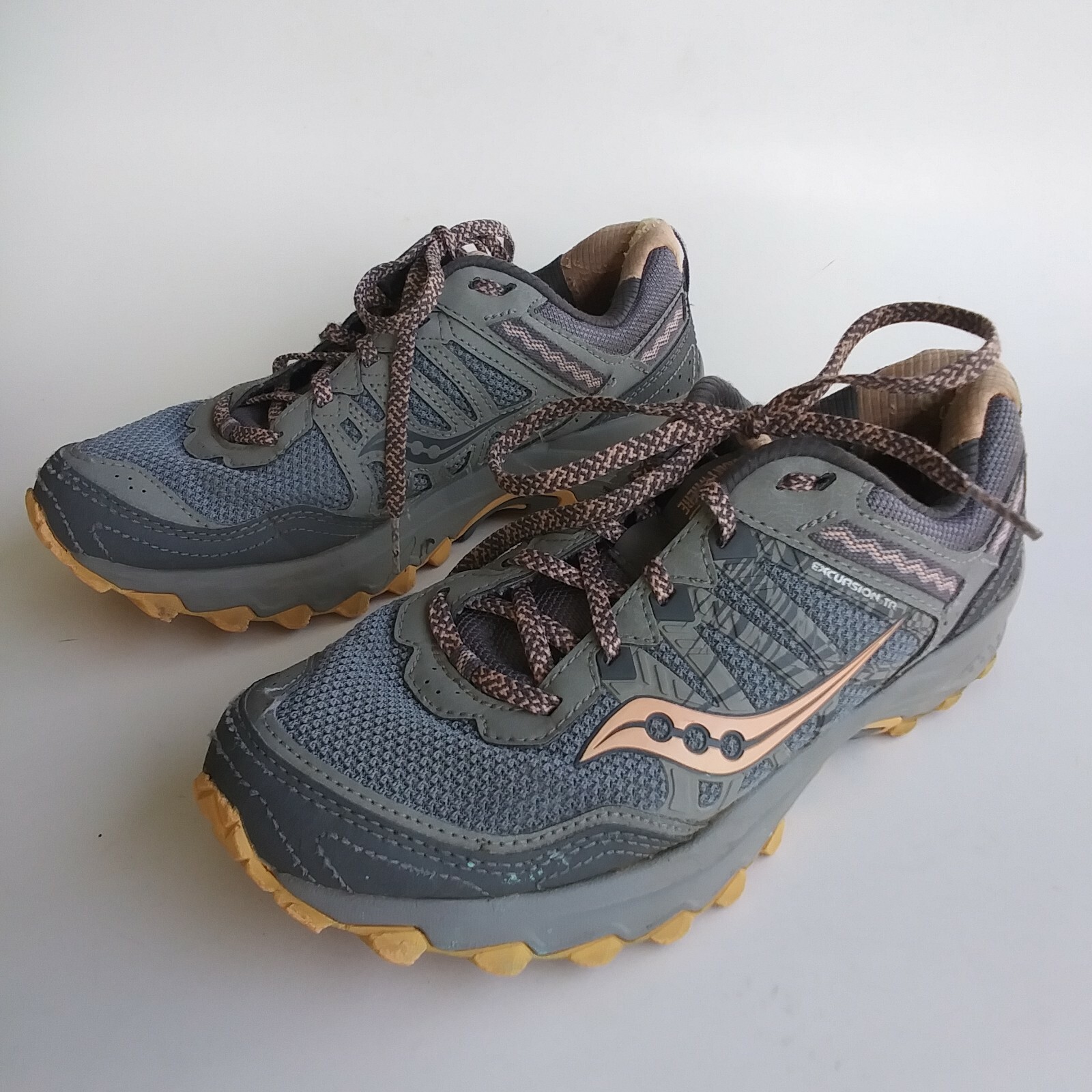 Saucony Excursion Trail Run Anywhere Athletic Sneaker Shoe Womens 7.5 W