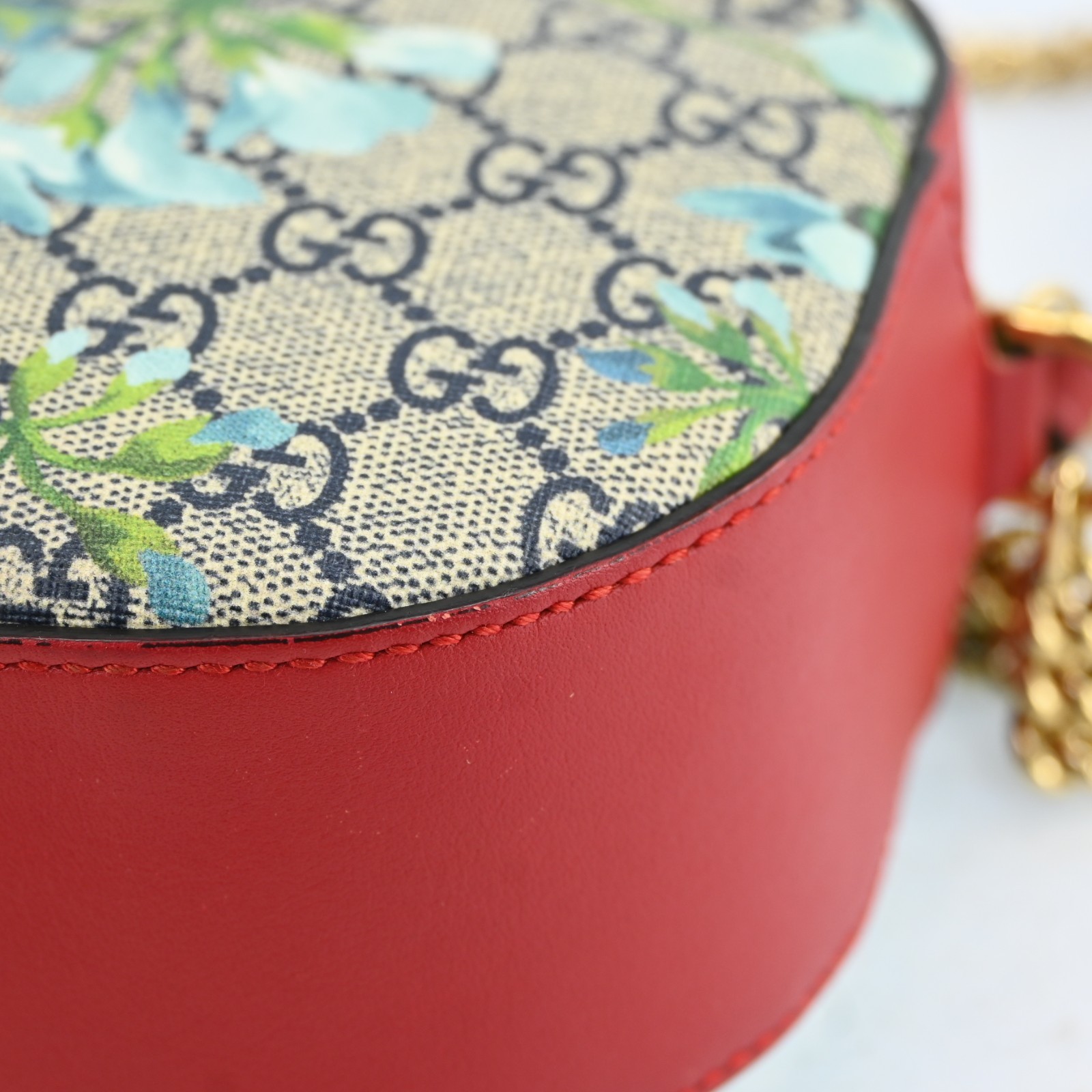 Gucci GG Blooms Supreme Chain Shoulder Bag Beige Red 546313 Crossbody C1683YA711