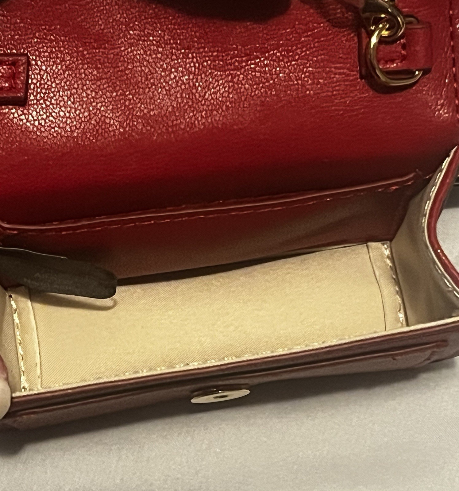 I.N.C. International Concepts Red Solid Chain Logo Women’s Chain Wallet