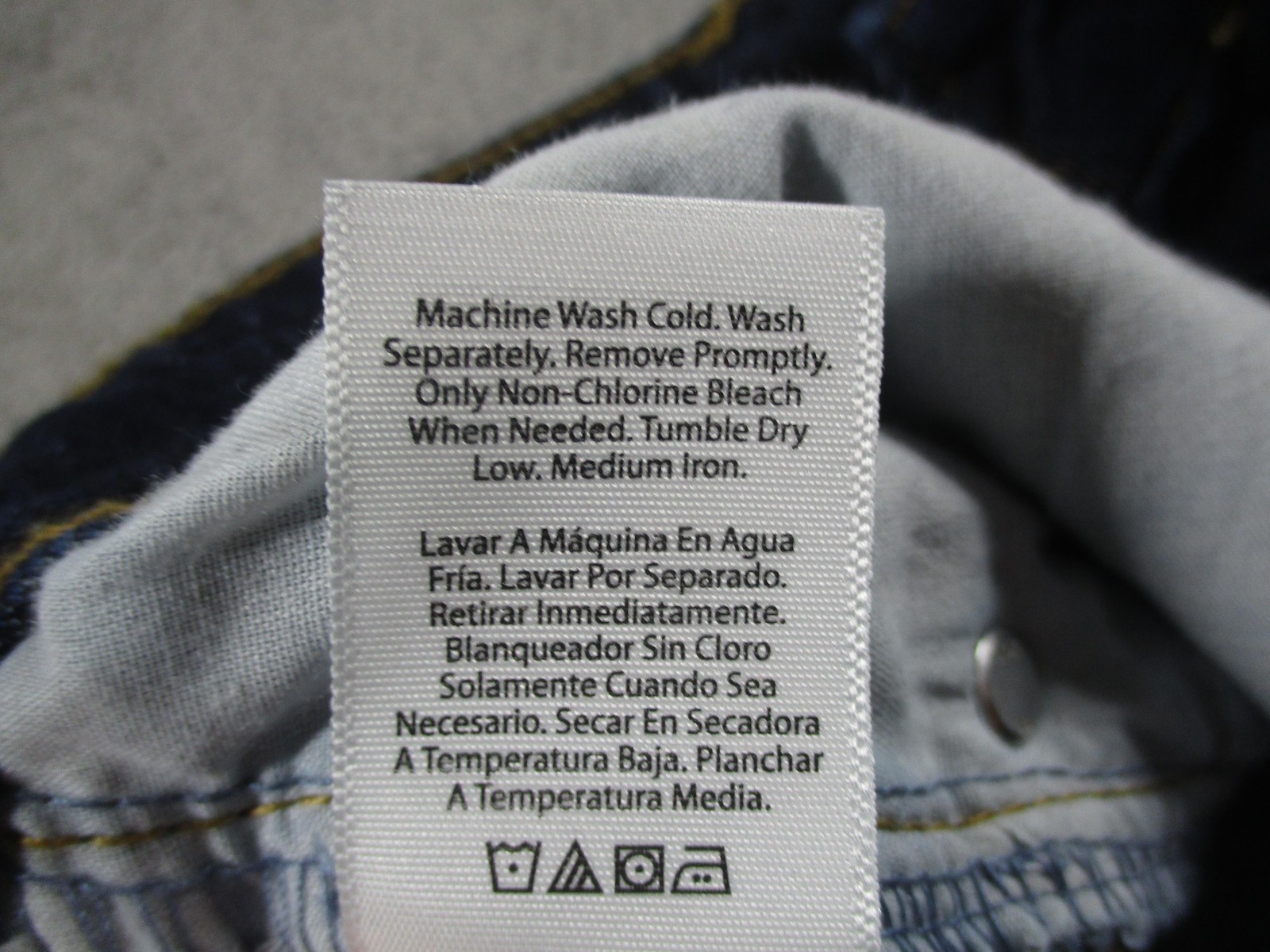 Free Assembly Jeans Womens 8 Dark Wash High Rise Relaxed Straight Denim Blue
