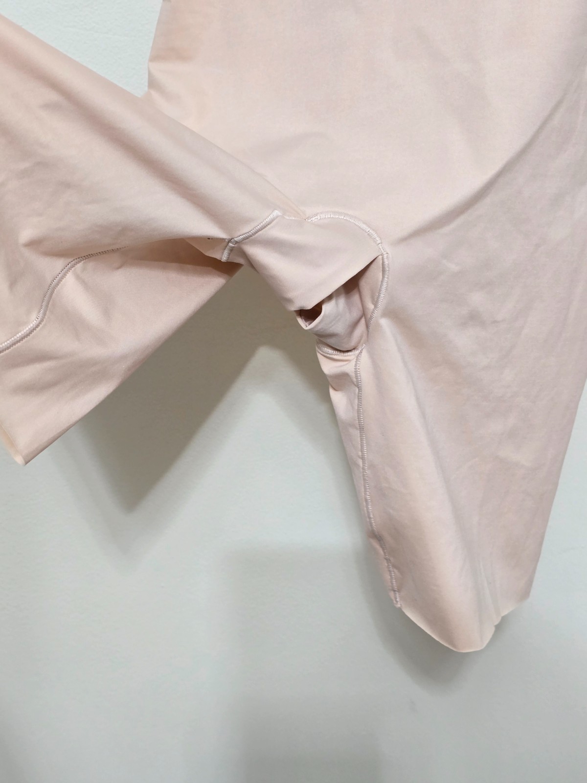 SPANX Sculpt Sz M OnCore Open Bust Mid Thigh Bodysuit Nude Slimming Shapewear