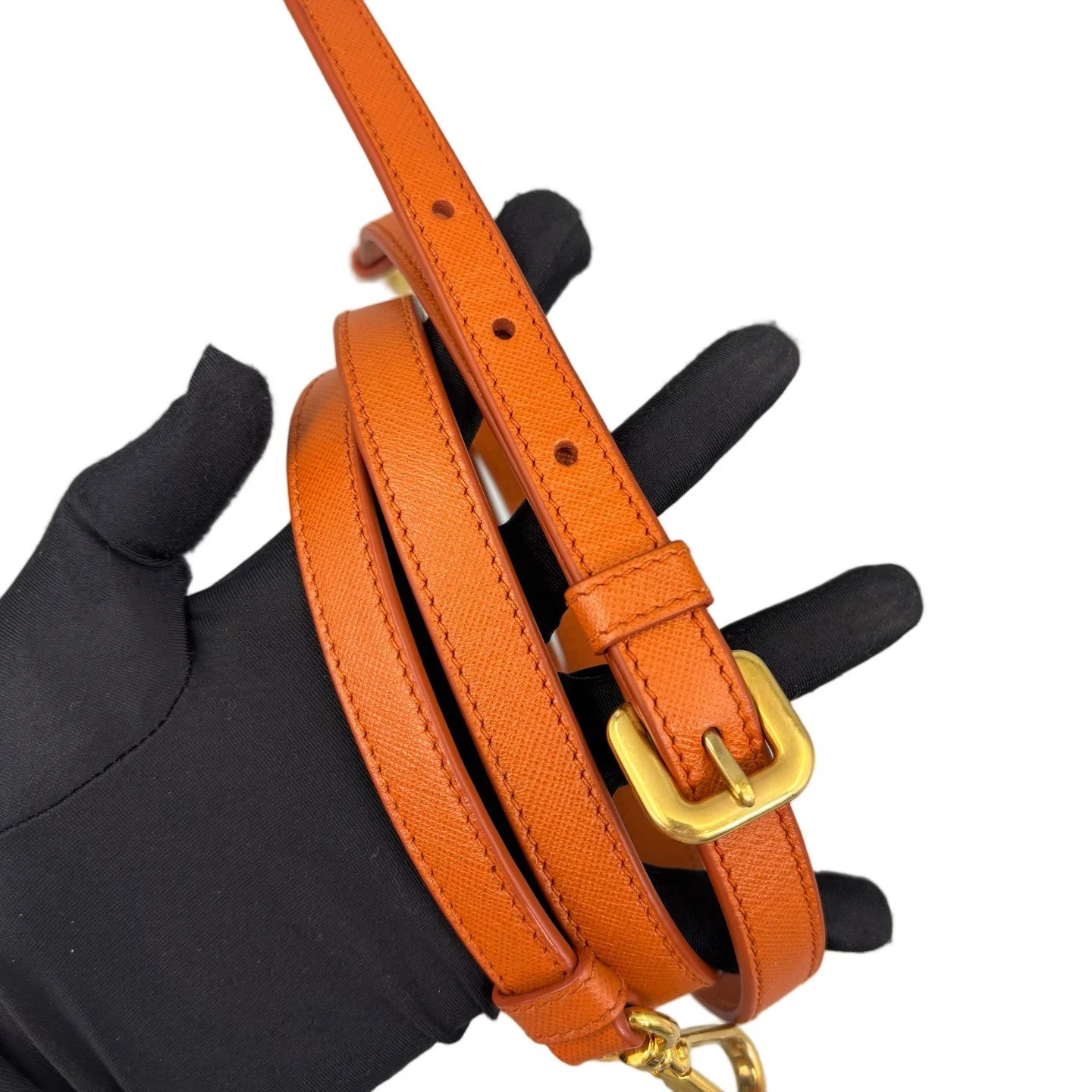 Prada Handbag Orange Tessuto Nylon (mx061126b7r)