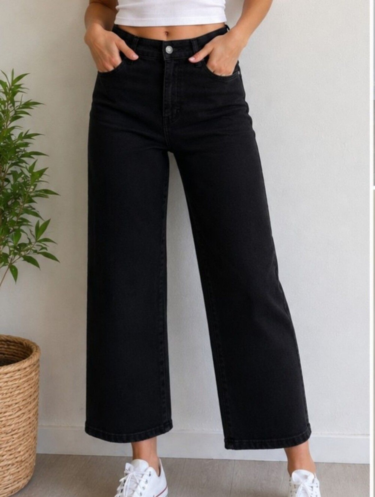 Lovervet by Vervet Black Wide Leg Crop Jeans Size 30/11 Raw Hem High Rise Stretc