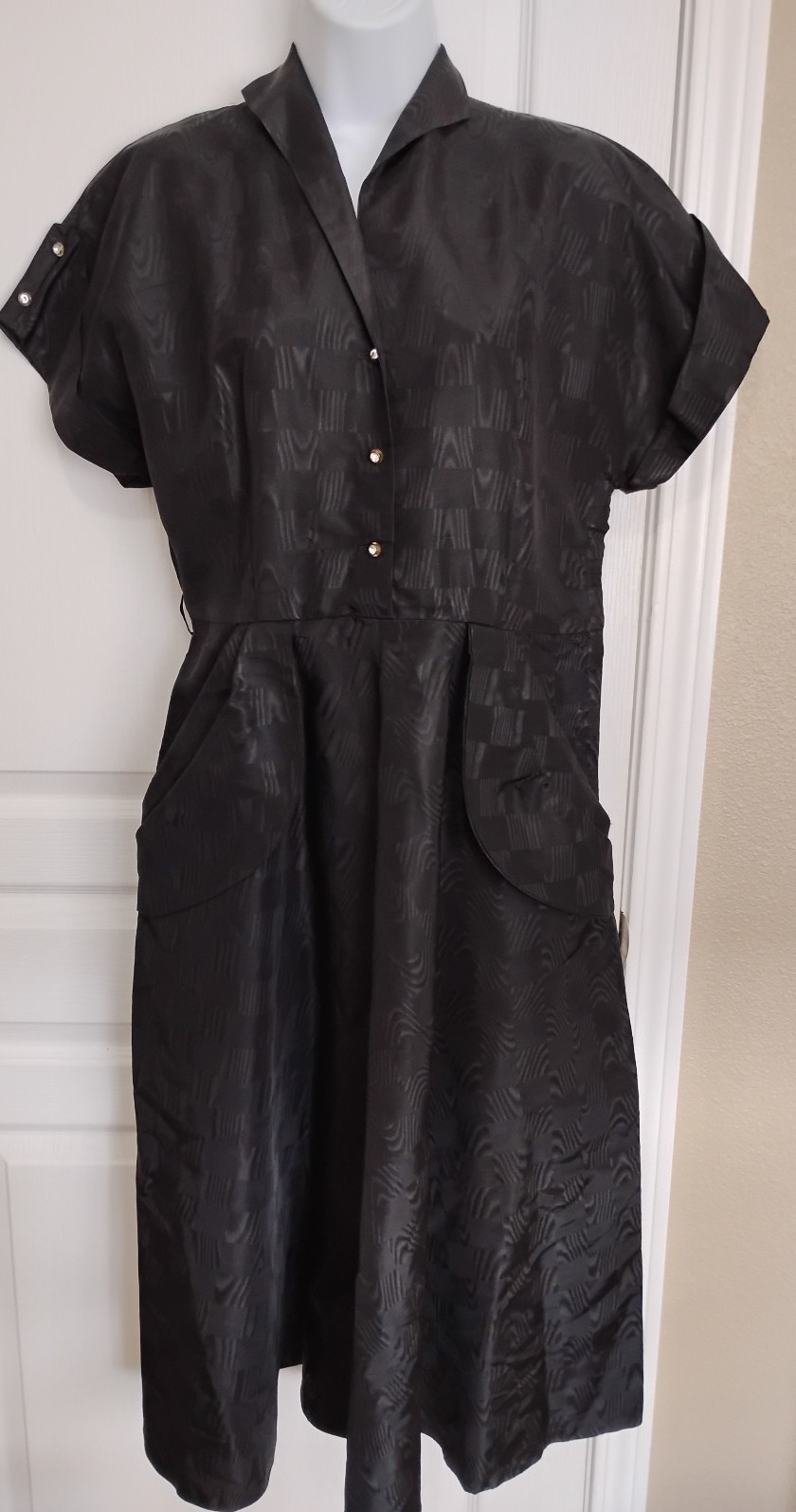 1950’s 60’s Mode O Day Dress Size L? Vintage black and beautiful. See descrip