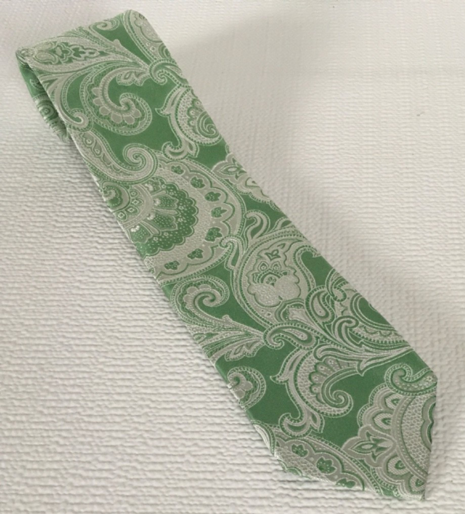 Paul Fredrick Neck Tie Green Silver Paisley 100% Silk 3.25 in Wide 59 in Long