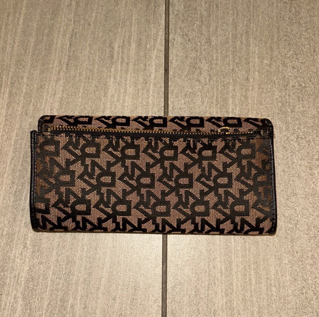 DKNY Brown & Black Logo Monogram Snap Wallet w/ Zip Coin Pocket, Credit Card