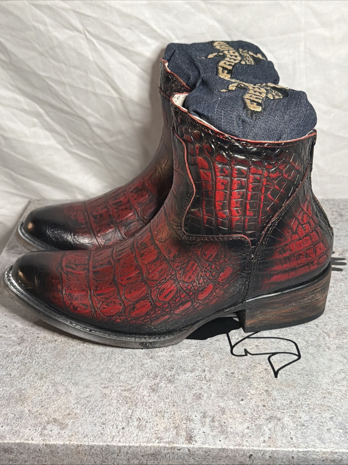 FREEBIRD SANTIAGO “RED CROCO” HARNESS ANKLE BOOTS WOMEN’S Size 7