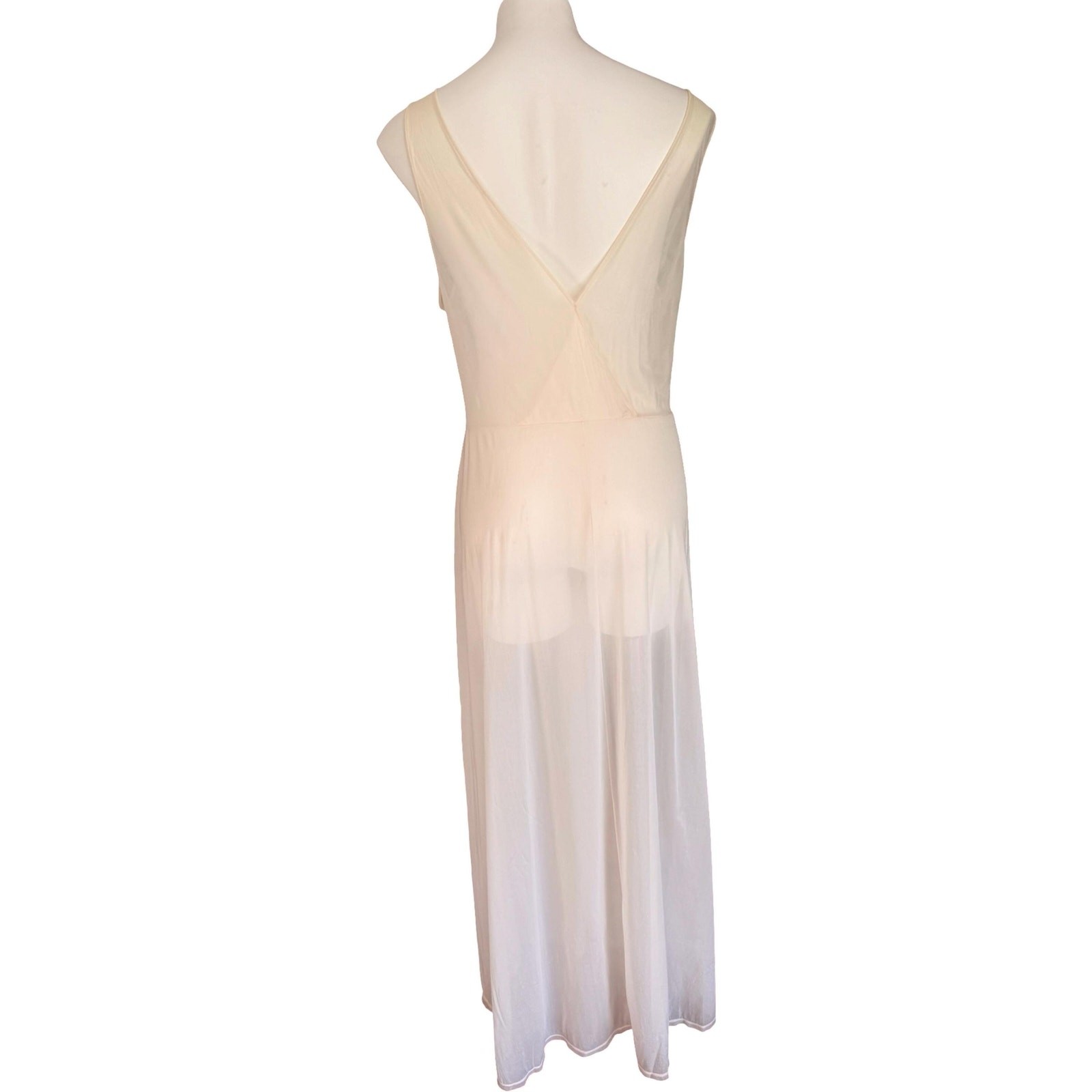 Vintage Vanity Fair 1950s Blush Chiffon Lace Applique Full Slip Size 42 (XL)
