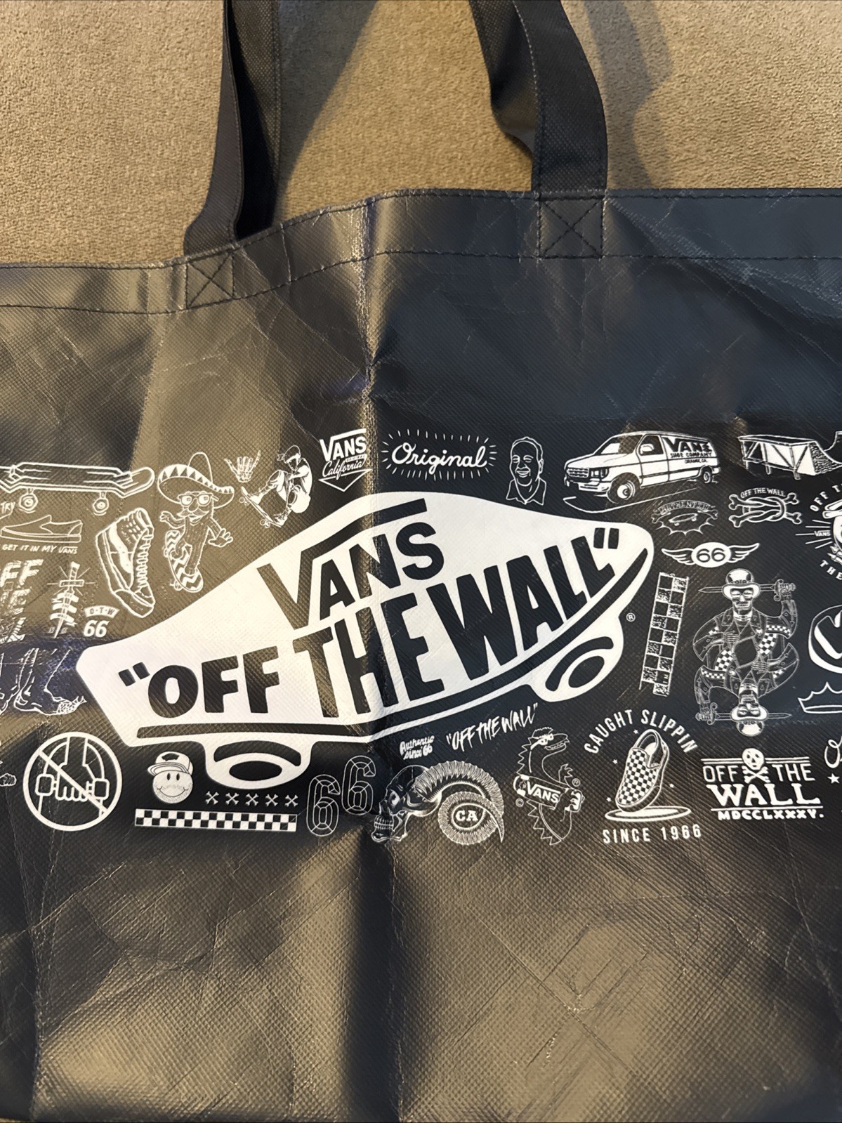 VANS OFF THE WALL Canvas Re-usable Tote bag Black & White (CT)