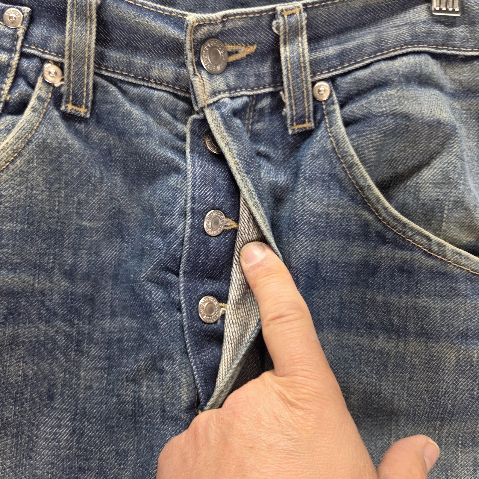 Vintage Levis Engineered Jeans Mens 32×32 Blue Twisted Button Fly Medium Wash