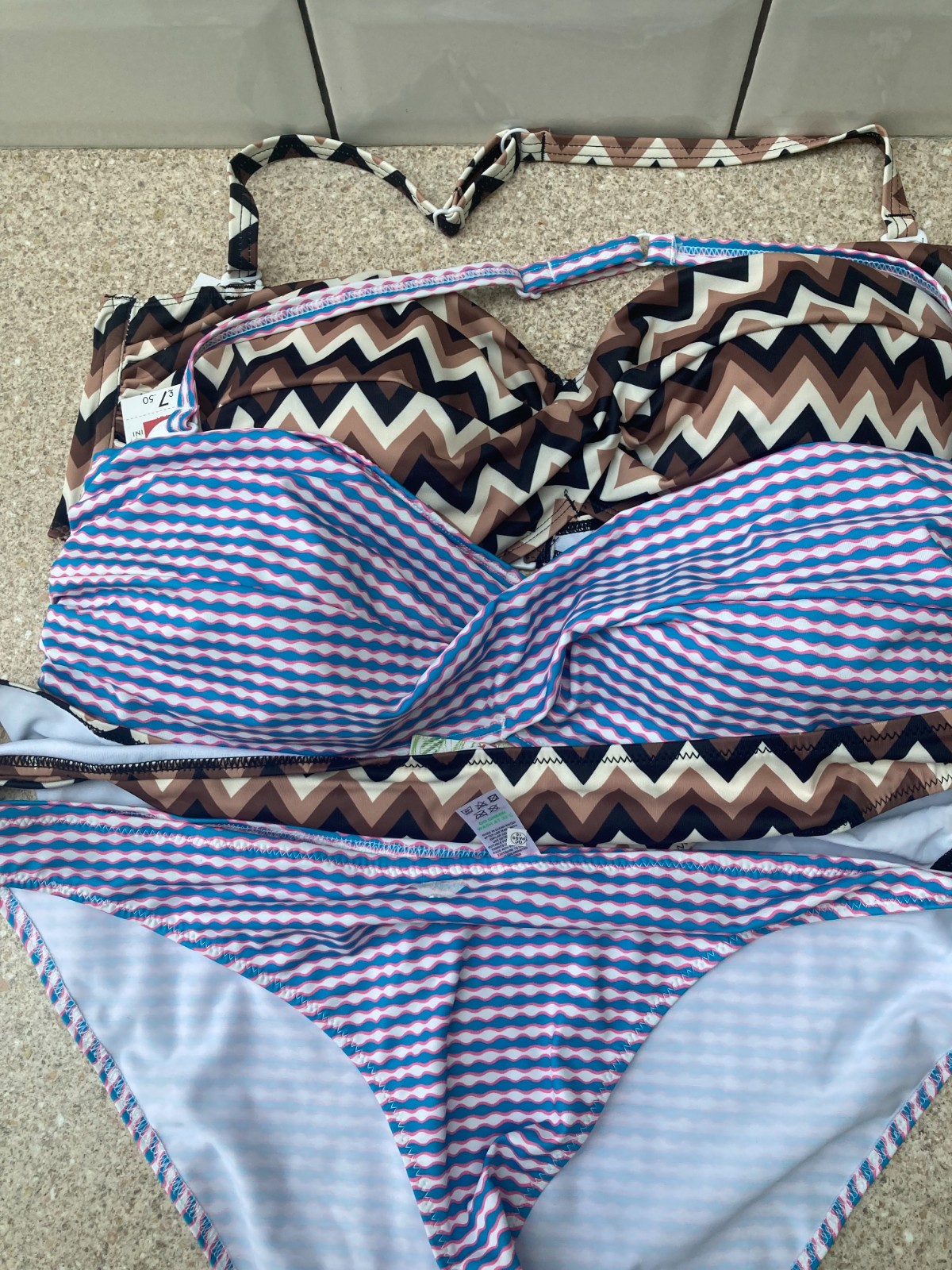 Matalan BNWT x 2 twisted bandeau padded bikini size 22 holiday (388/1249)