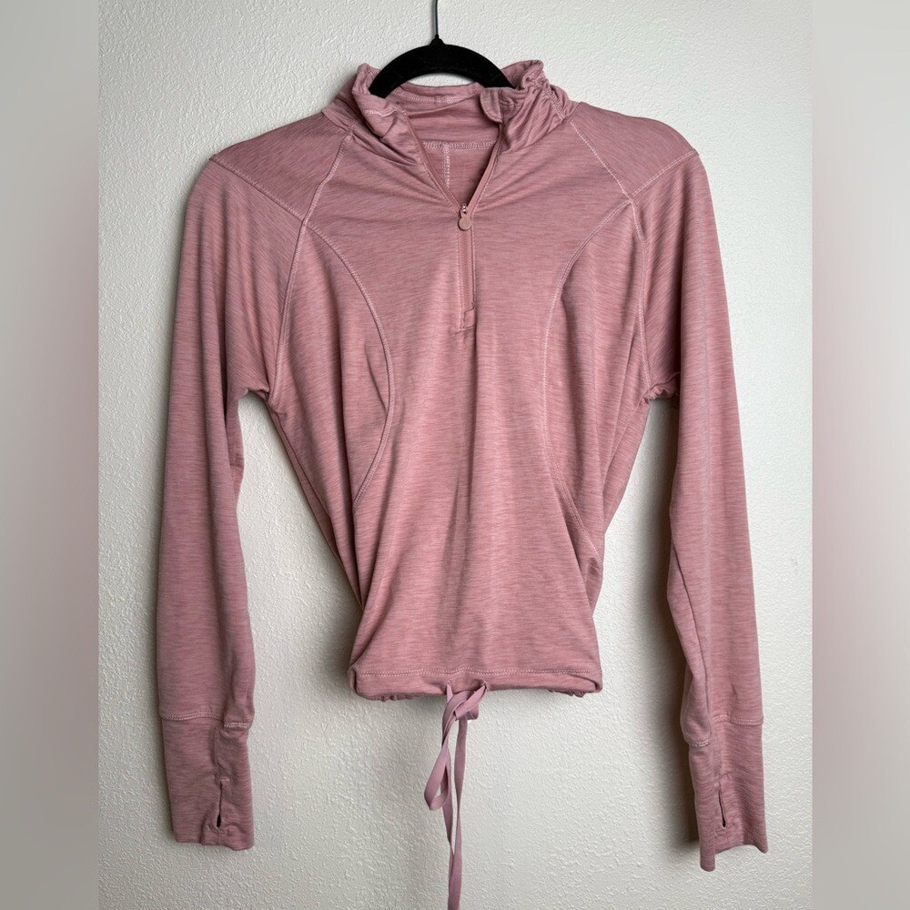 Apana Women Size Small pink athletic drawstring cropped 1/4 zip shirt