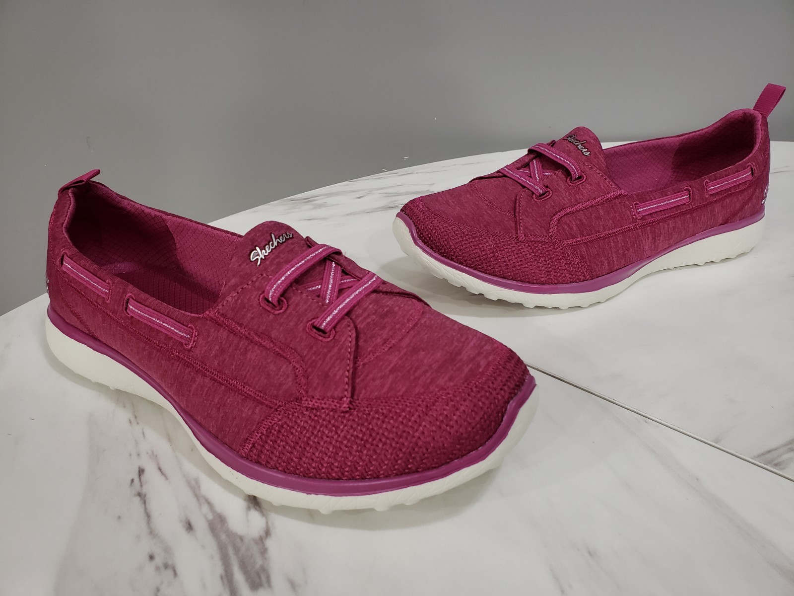 NEW NO BOX 9.5 WIDE – Skechers 23317W Topnotch Microburst RASPBERRY Women’s