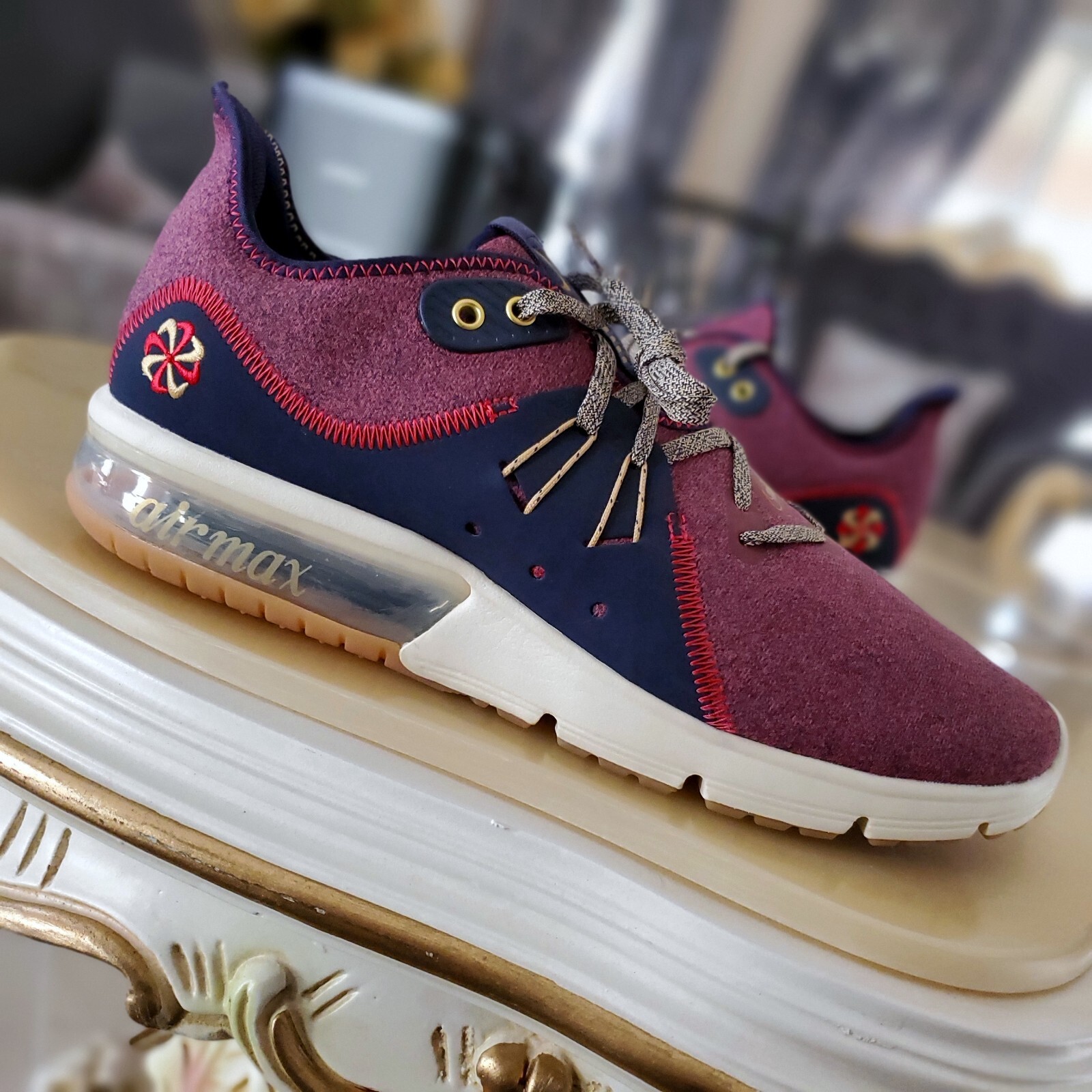 Nike Air Max Sequent 3 Premium V Women’s Shoes Size 11 Style AR0255 600
