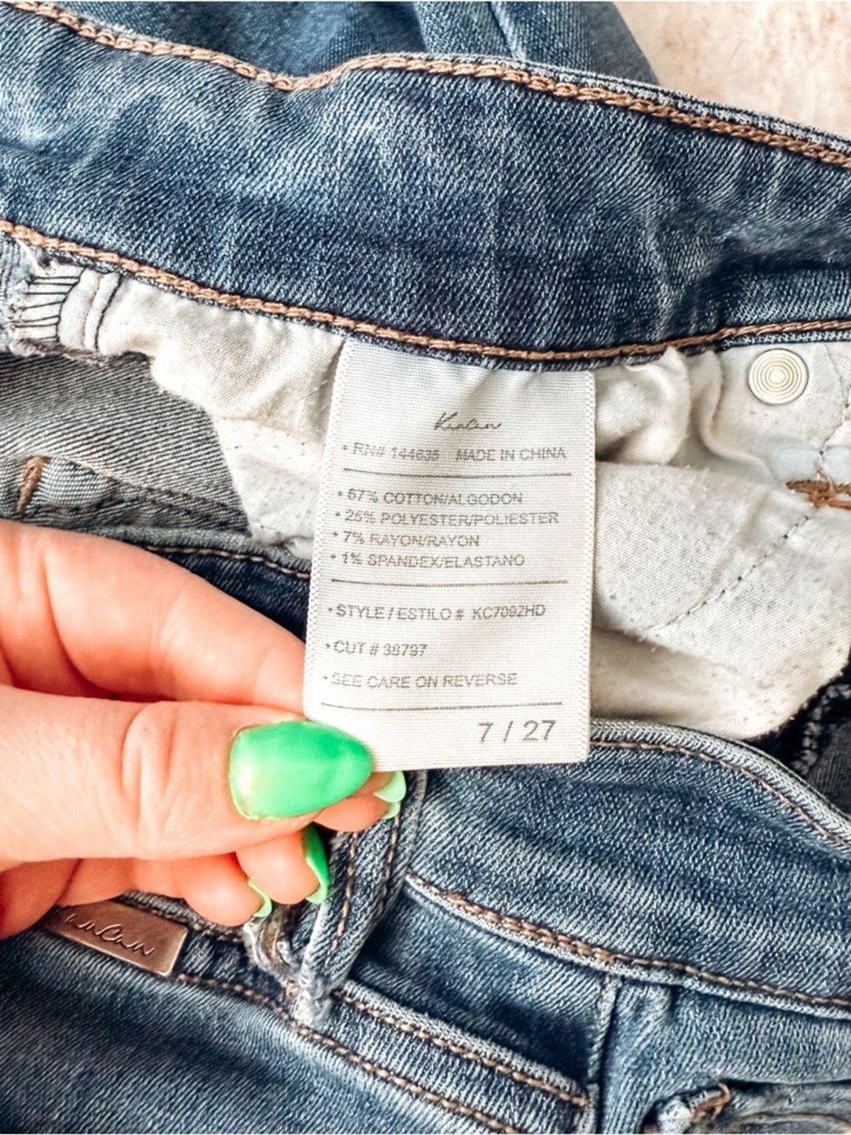 Kancan High Rise Skinny Jeans Size 27 Medium Wash Stretch Denim