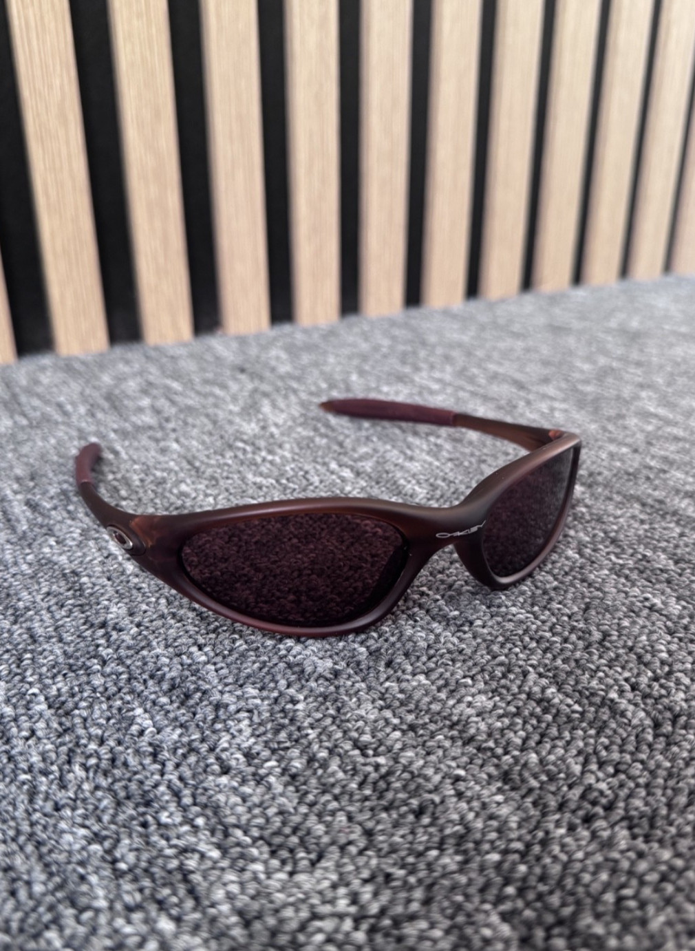 Oakley Minute sunglasses brown polarised unisex 90s