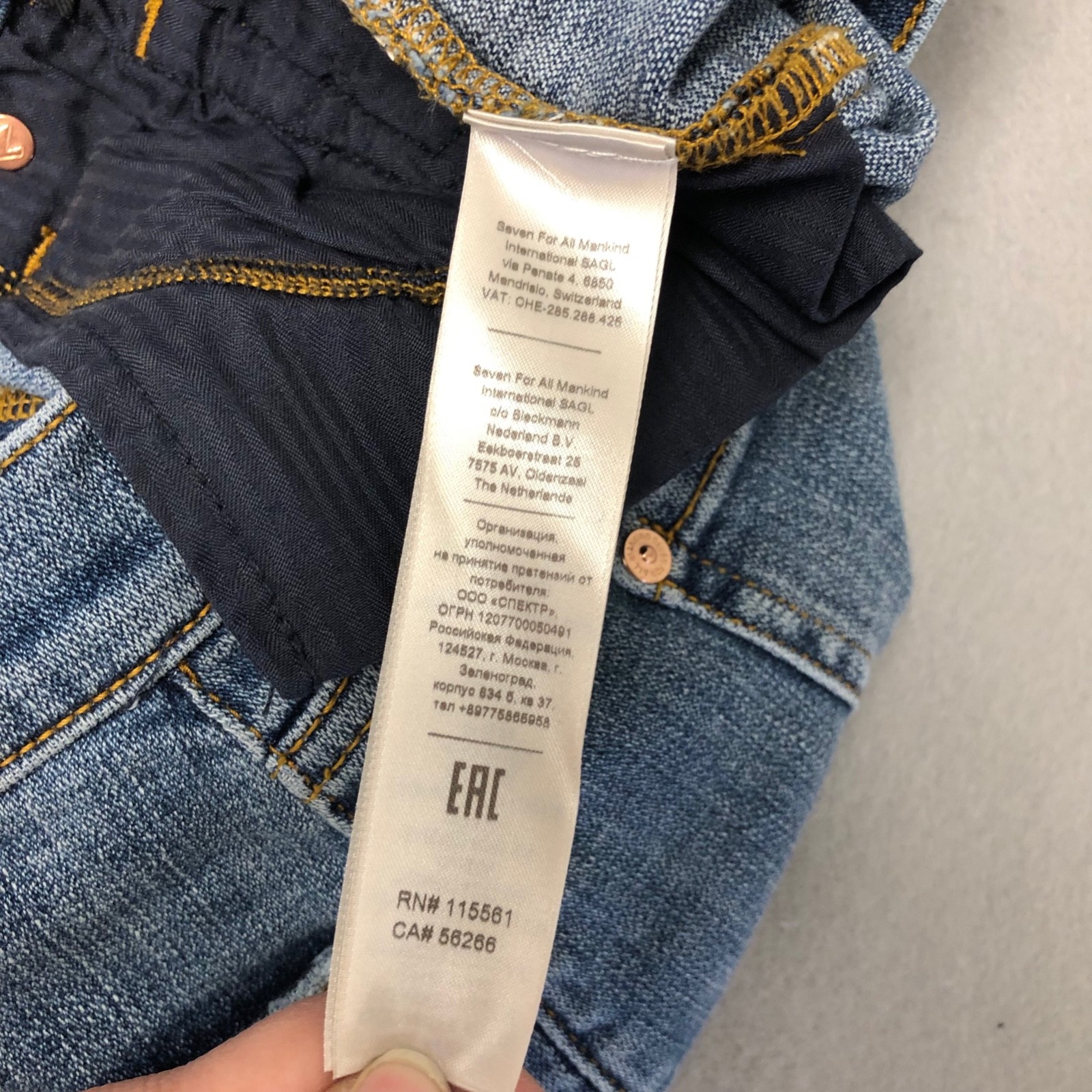 7 For All Mankind Mid Roll Shorts Womens 26 2 Blue Denim Classic Festival Summer