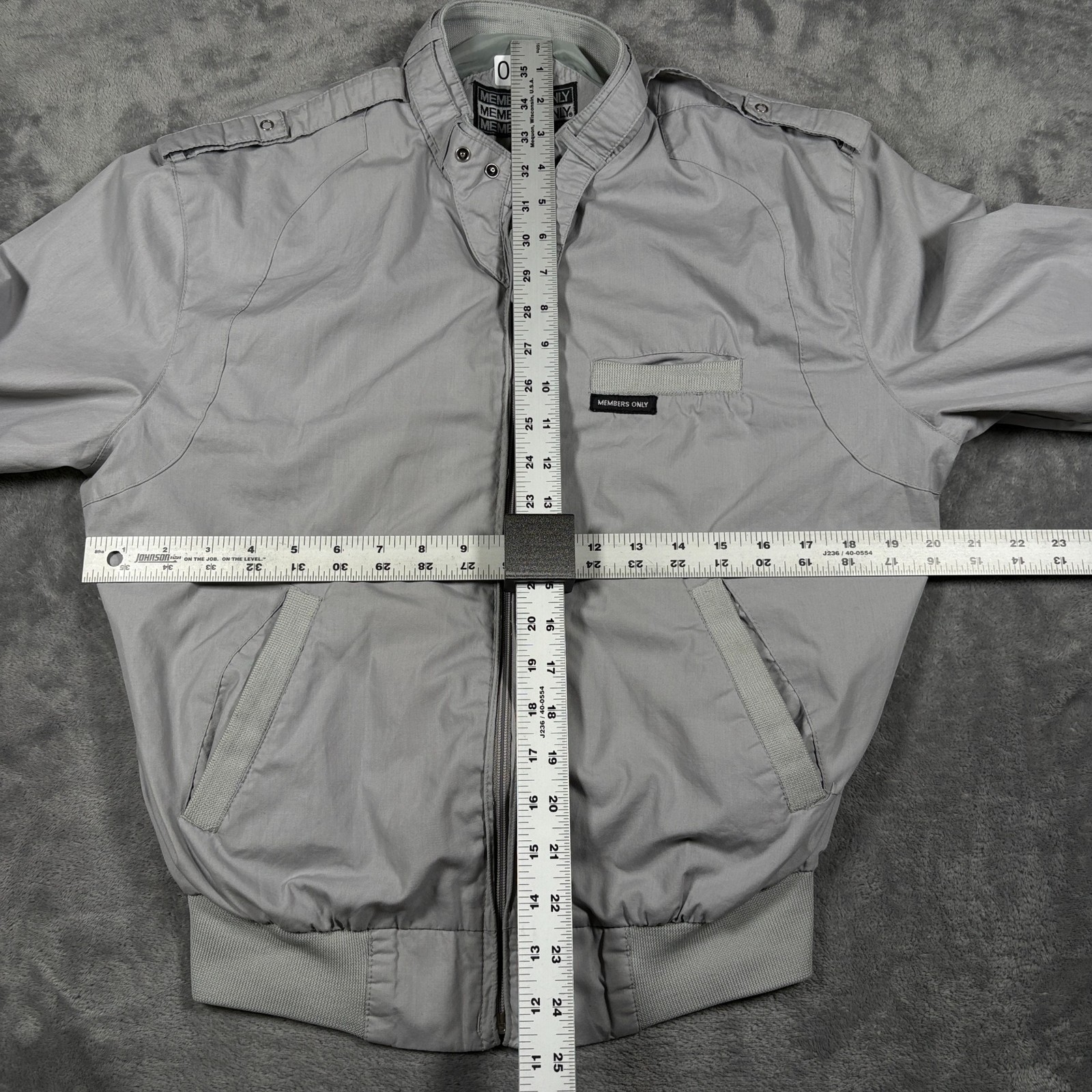 Vintage 90s Members Only Bomber Jacket Mens 38 Gray Iconic Racer Outdoor Winter